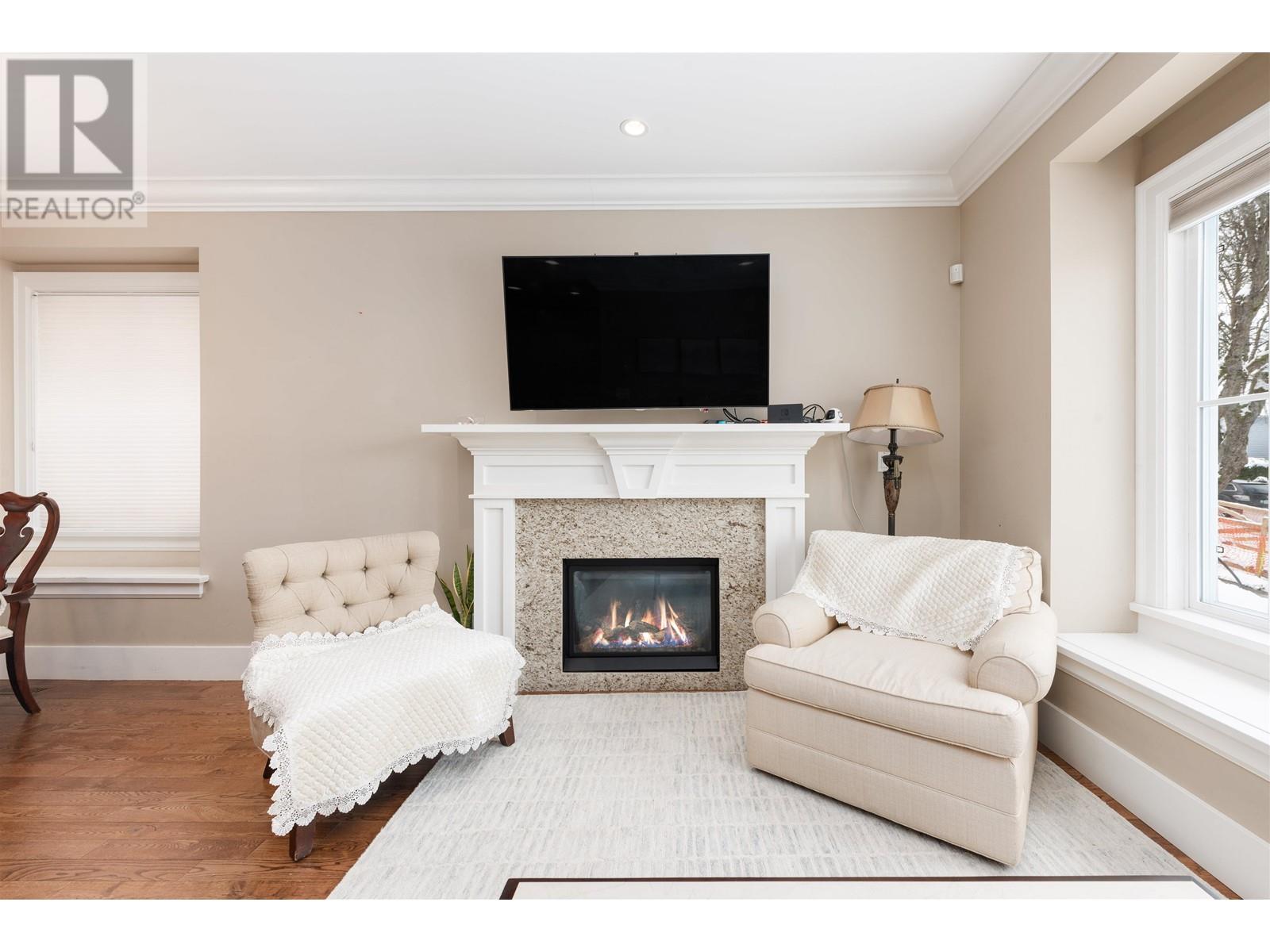 Listing Picture 5 of 40 : 4146 W 14TH AVENUE, Vancouver / 溫哥華 - 魯藝地產 Yvonne Lu Group - MLS Medallion Club Member