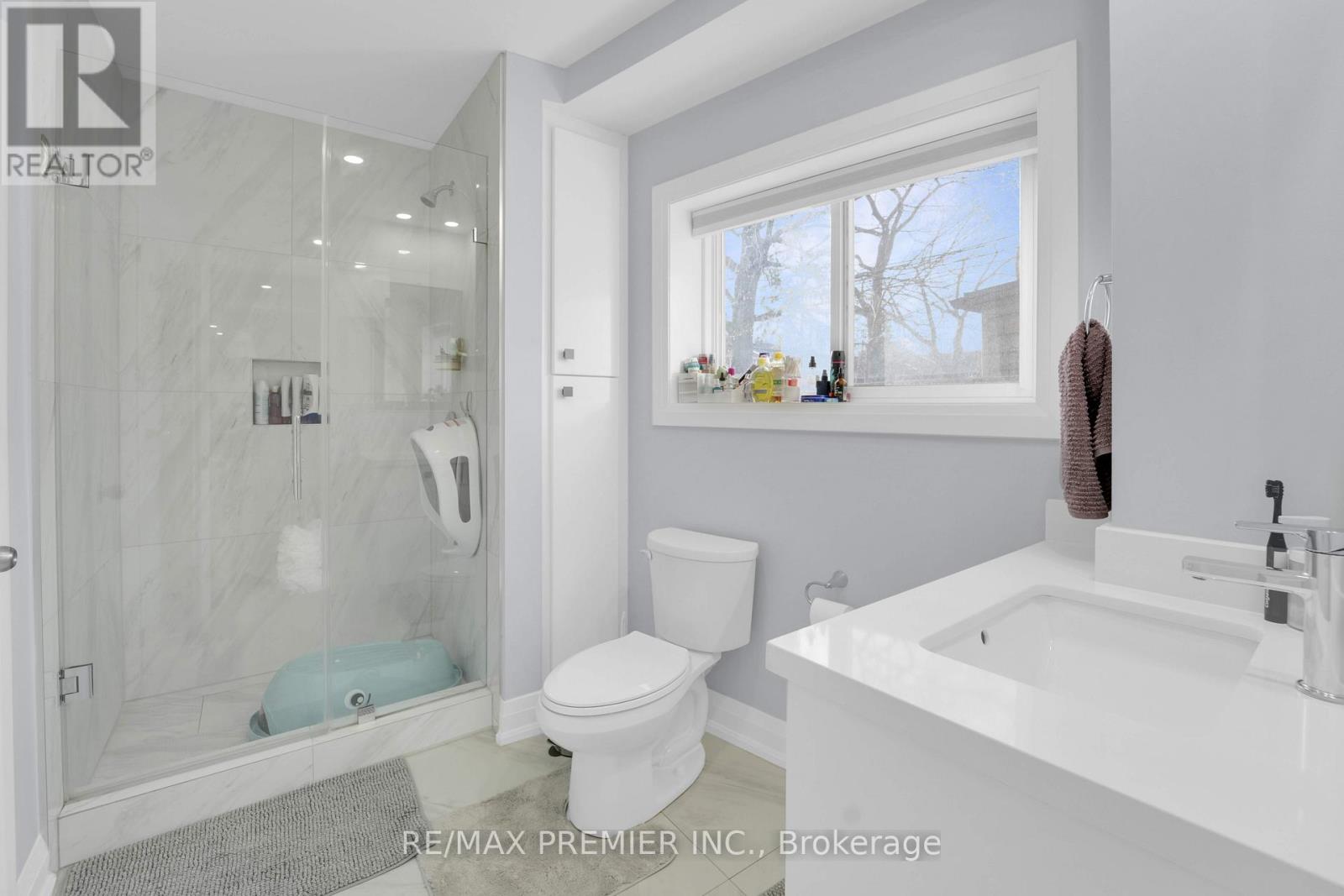 434 Victoria Park Avenue, Toronto, Ontario  M4E 3T2 - Photo 7 - E11988329