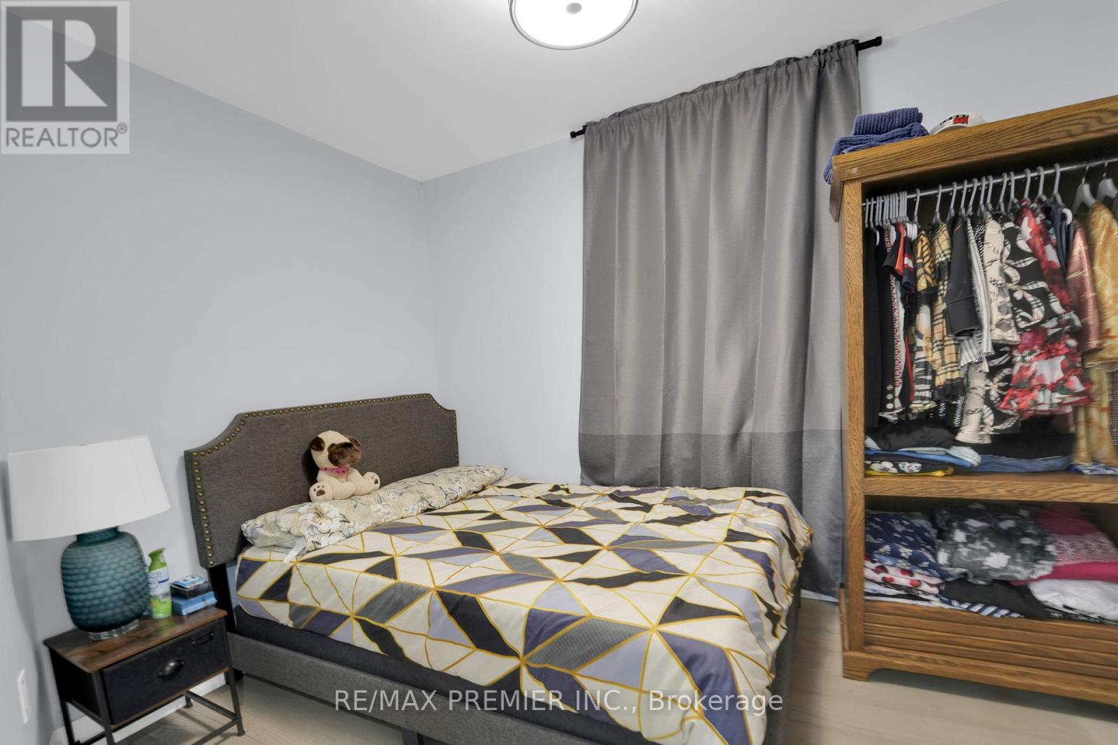 434 Victoria Park Avenue, Toronto, Ontario  M4E 3T2 - Photo 8 - E11988329