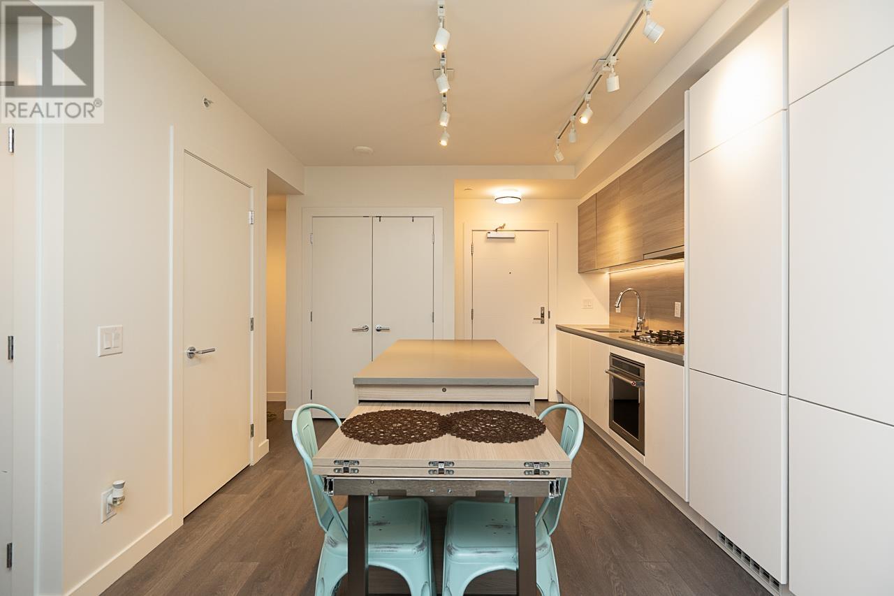 610 657 Whiting Way, Coquitlam, British Columbia  V3J 0J6 - Photo 8 - R2970374