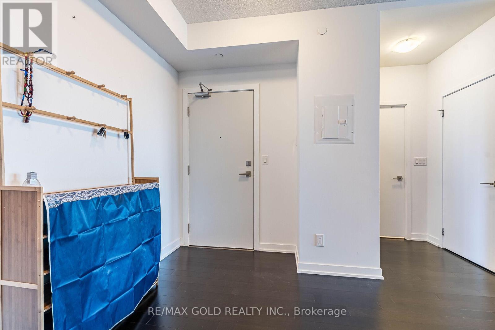 Property at 2011 - 4011 BRICKSTONE MEWS image 5