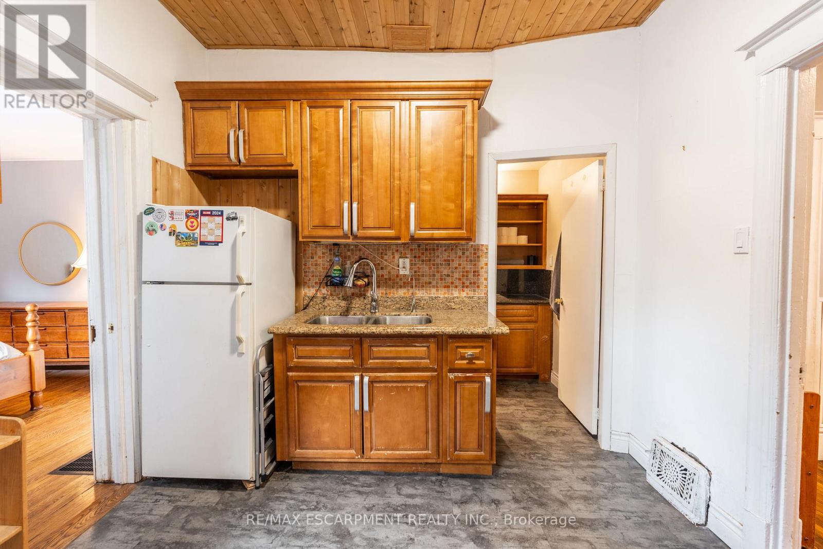 71 Clyde Street, Hamilton (Landsdale), Ontario  L8L 5R5 - Photo 29 - X11991423