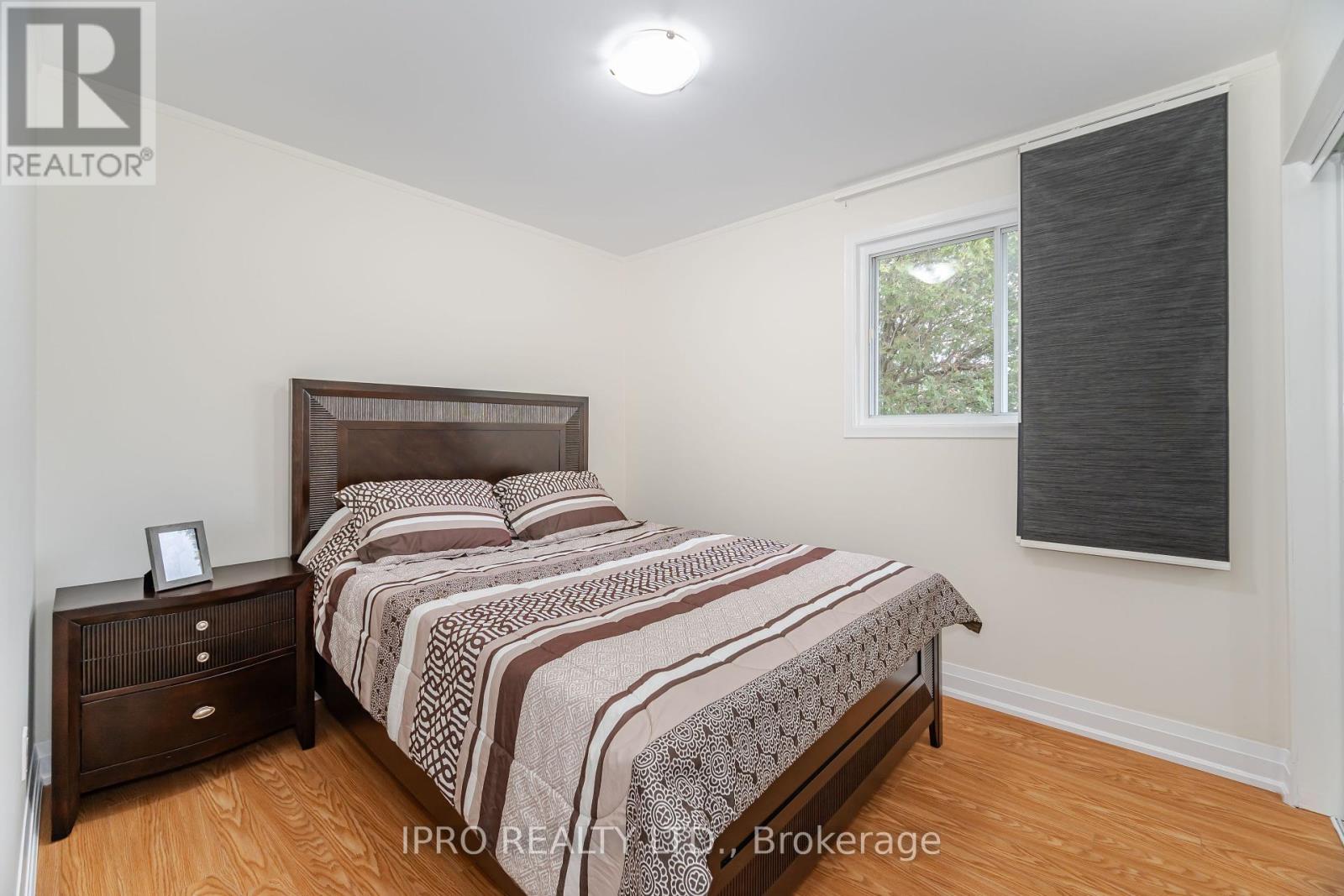 3050 Lenester Drive, Mississauga, Ontario  L5C 2B9 - Photo 26 - W11990402