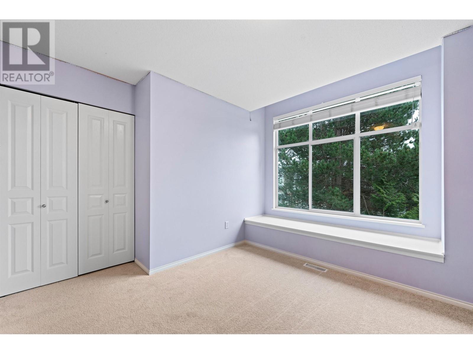 Listing Picture 25 of 35 : 77 6588 BARNARD STREET, Richmond / 烈治文 - 魯藝地產 Yvonne Lu Group - MLS Medallion Club Member