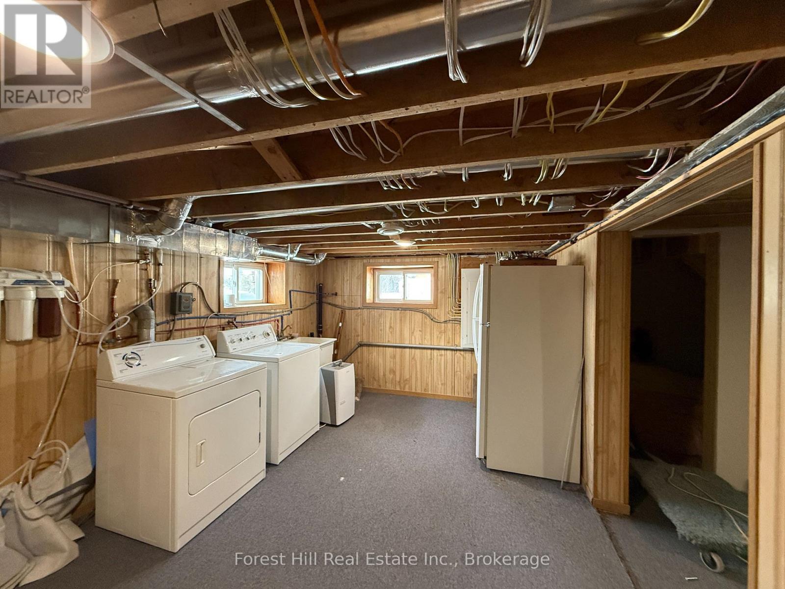 11946 Hwy 522 Highway, Parry Sound Remote Area, Ontario  P0H 1S0 - Photo 23 - X11991327