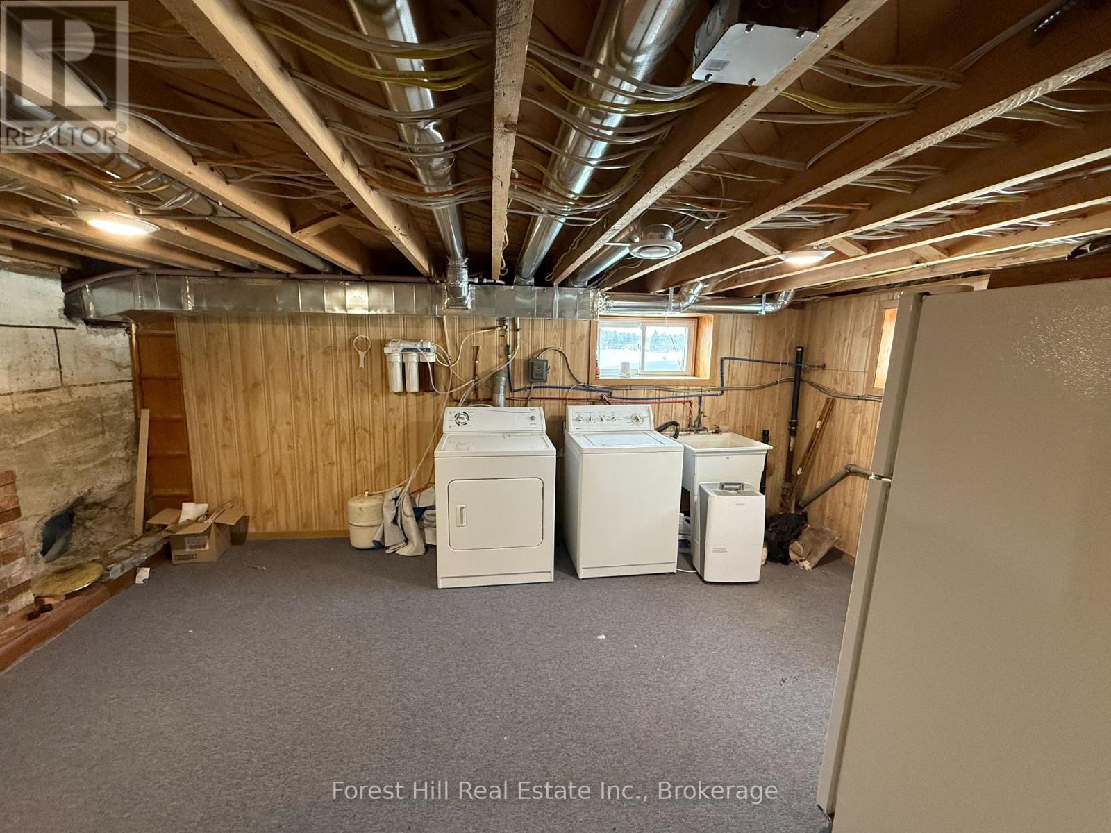 11946 Hwy 522 Highway, Parry Sound Remote Area, Ontario  P0H 1S0 - Photo 24 - X11991327