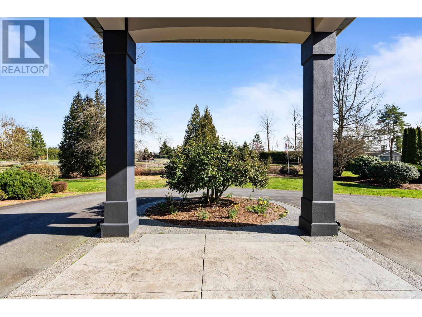 14531 Charlier Road, Pitt Meadows, British Columbia  V3Y 2T8 - Photo 4 - R2963812