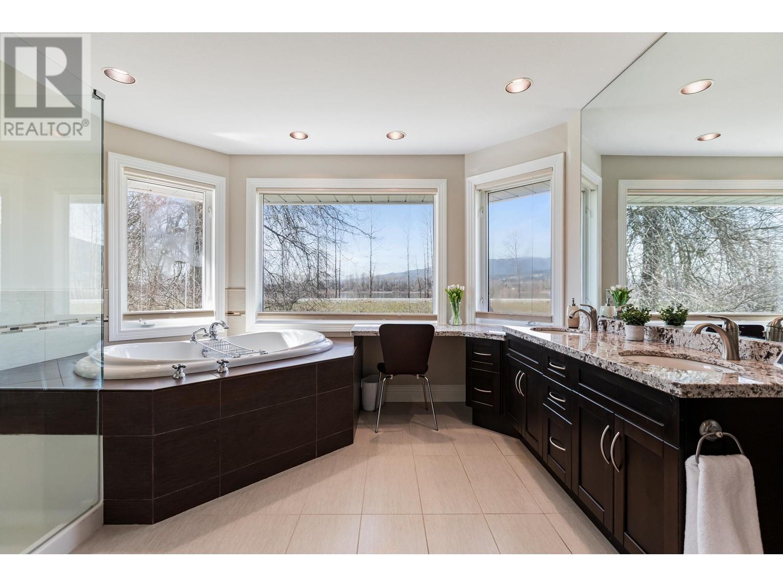 14531 Charlier Road, Pitt Meadows, British Columbia  V3Y 2T8 - Photo 19 - R2963812