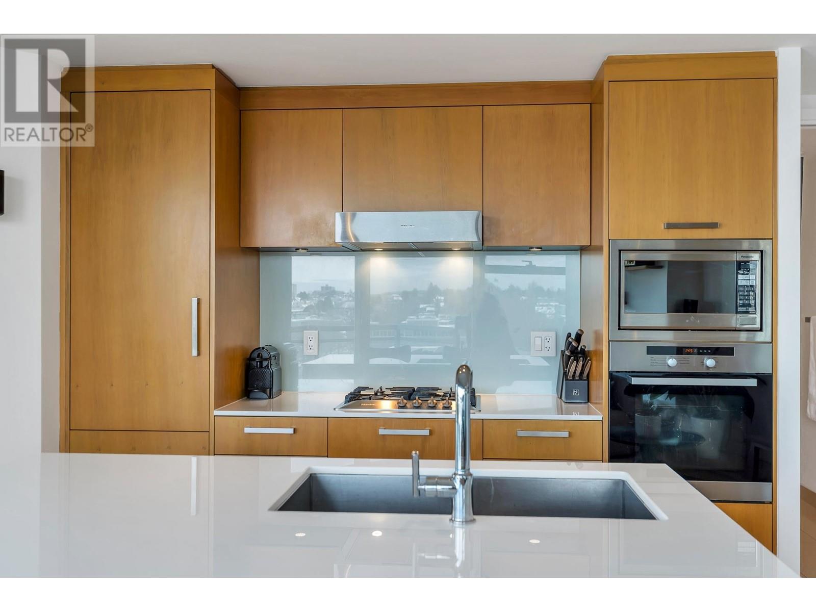 903 1565 W 6th Avenue, Vancouver, British Columbia  V6J 1R1 - Photo 12 - R2970923
