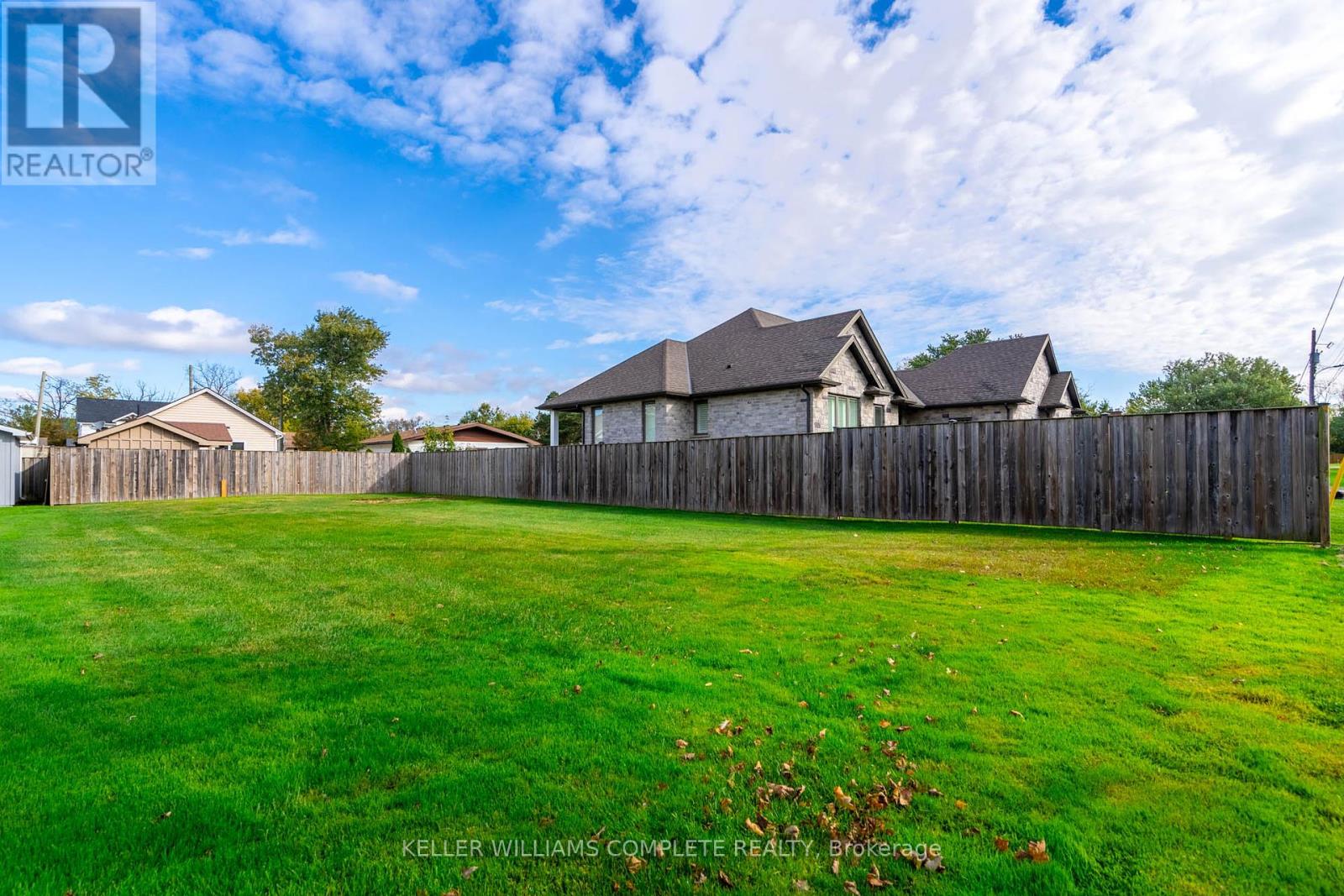 24 South Main Street, Thorold, Ontario  L0S 1K0 - Photo 8 - X11991570