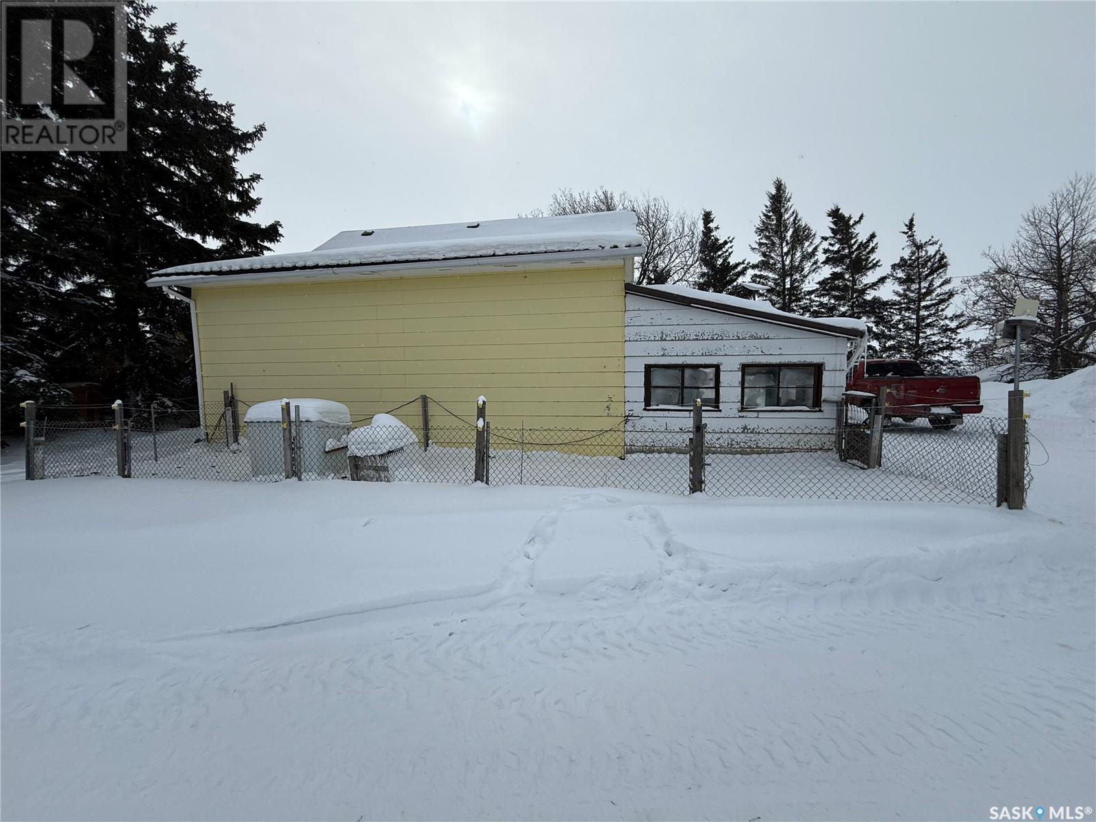 . Railway Avenue, Gladmar, Saskatchewan  S0C 1A0 - Photo 6 - SK996027