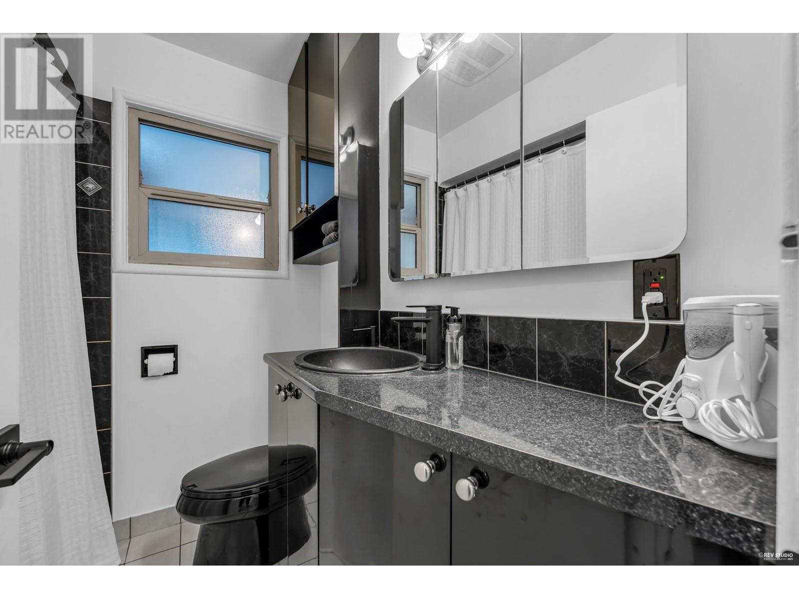 441 Tempe Crescent, North Vancouver, British Columbia  V7N 1E7 - Photo 22 - R2970968