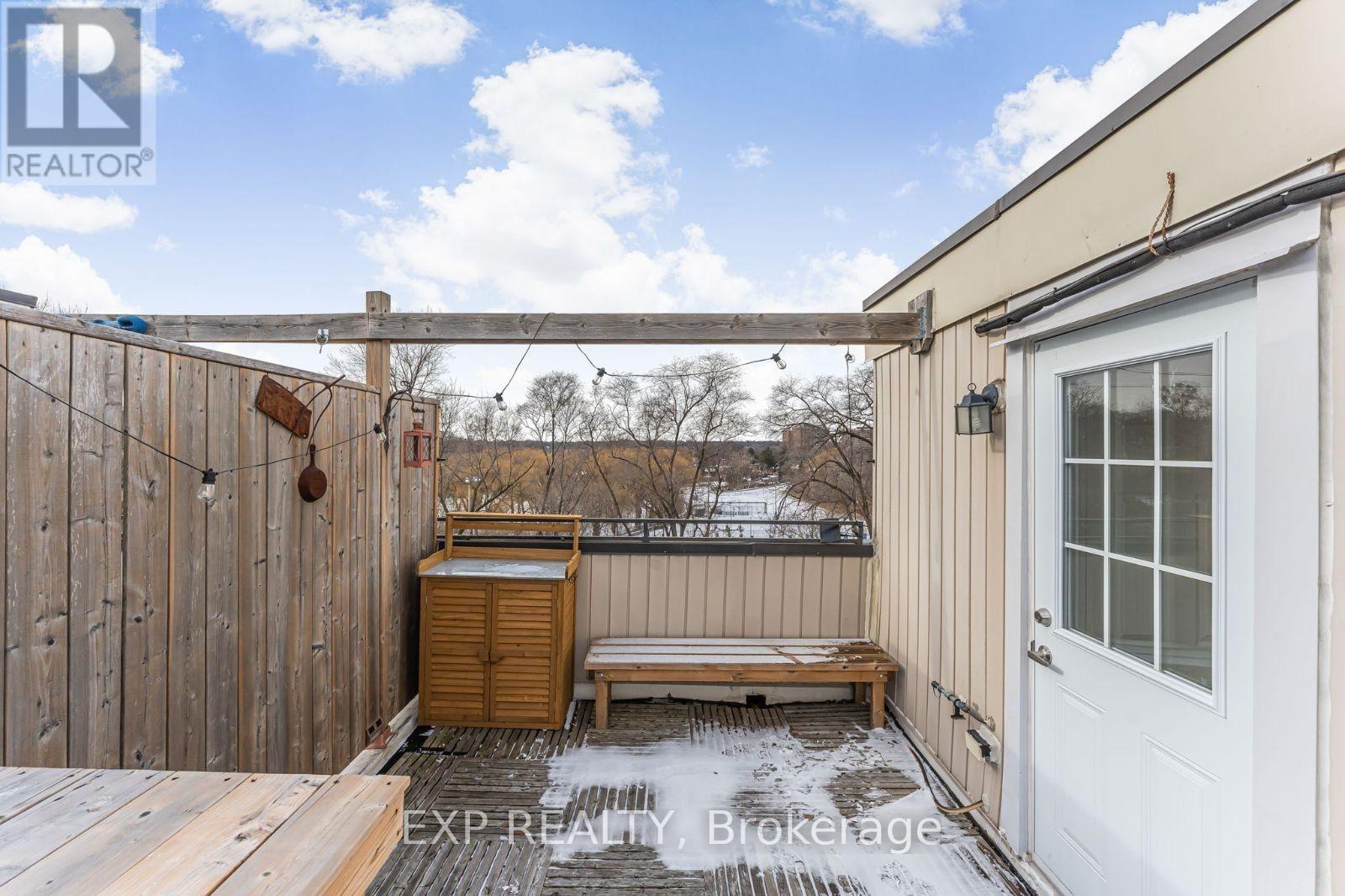 215 - 870 Jane Street, Toronto, Ontario  M6N 4C2 - Photo 27 - W11991627