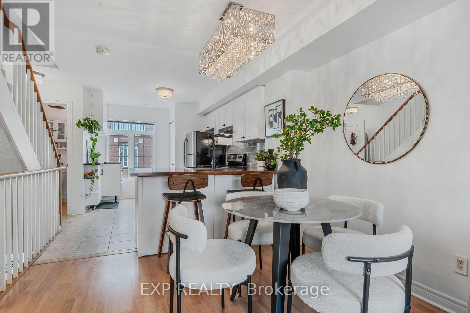 215 - 870 Jane Street, Toronto, Ontario  M6N 4C2 - Photo 7 - W11991627