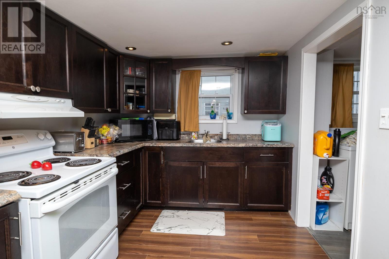 66 School Street, Glace Bay, Nova Scotia  B1A 1J4 - Photo 7 - 202503724