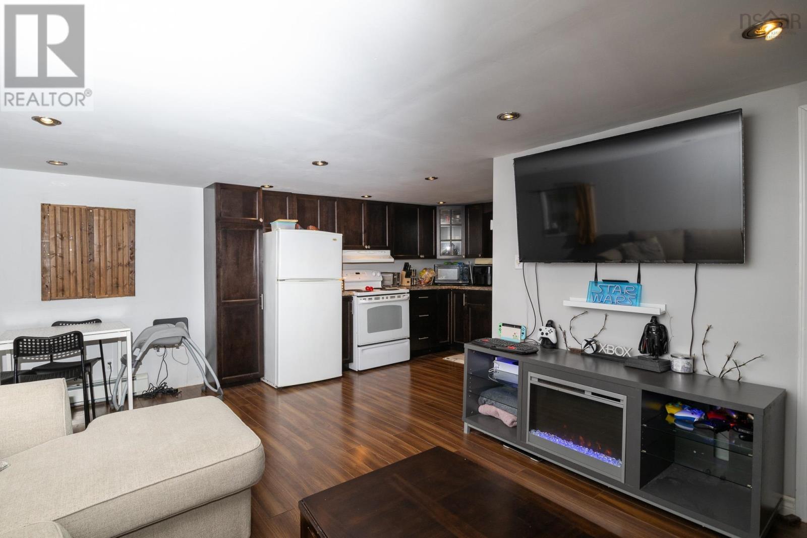 66 School Street, Glace Bay, Nova Scotia  B1A 1J4 - Photo 8 - 202503724