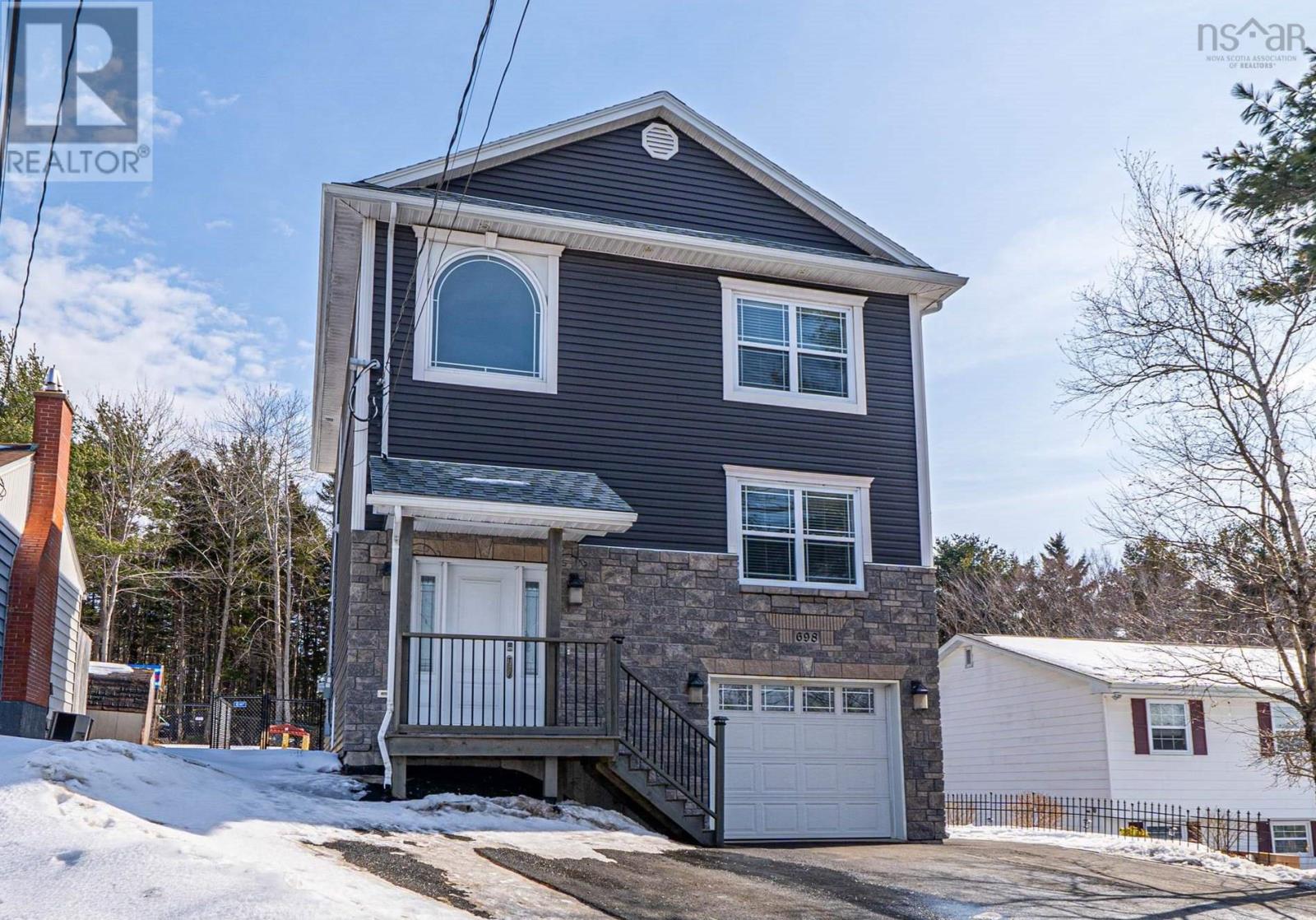 698 Waverley Road, dartmouth, Nova Scotia