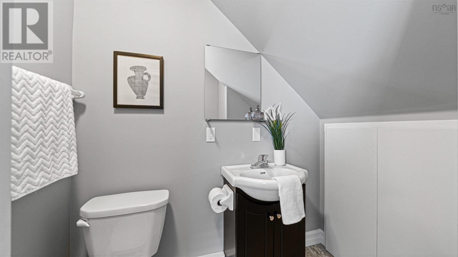 698 Waverley Road, Dartmouth, Nova Scotia  B2X 2G4 - Photo 31 - 202503725