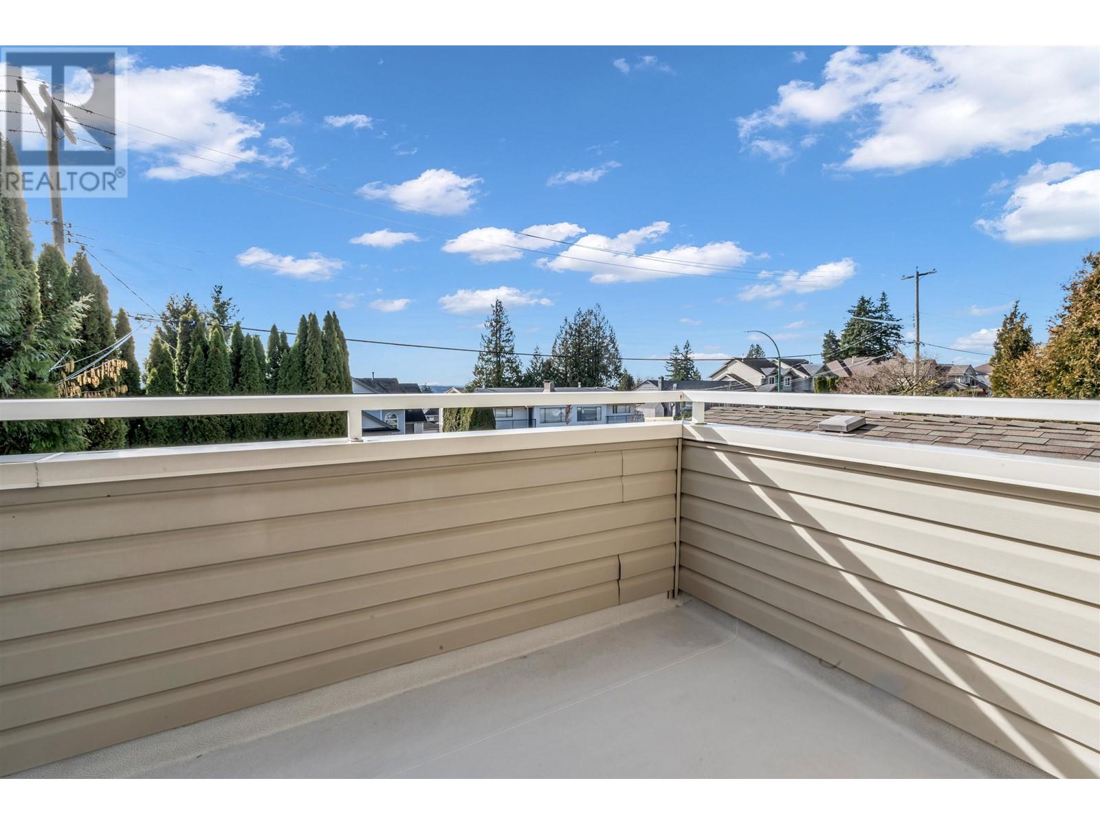 1067 Dansey Avenue, Coquitlam, British Columbia  V3K 3H2 - Photo 11 - R2968125