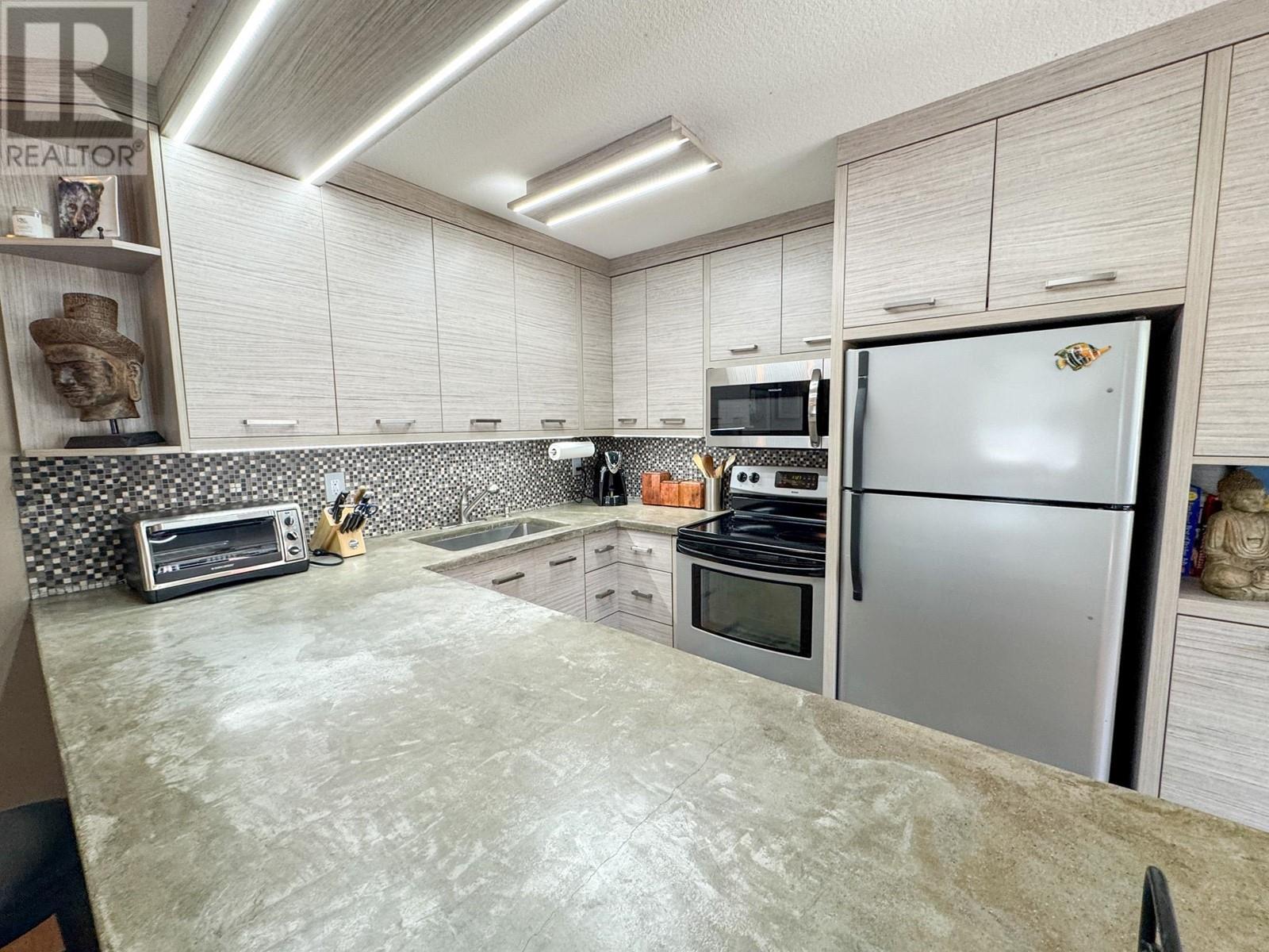 1492 Akiskinook Road Unit# 1, Windermere, British Columbia  V0B 2L1 - Photo 16 - 10336479