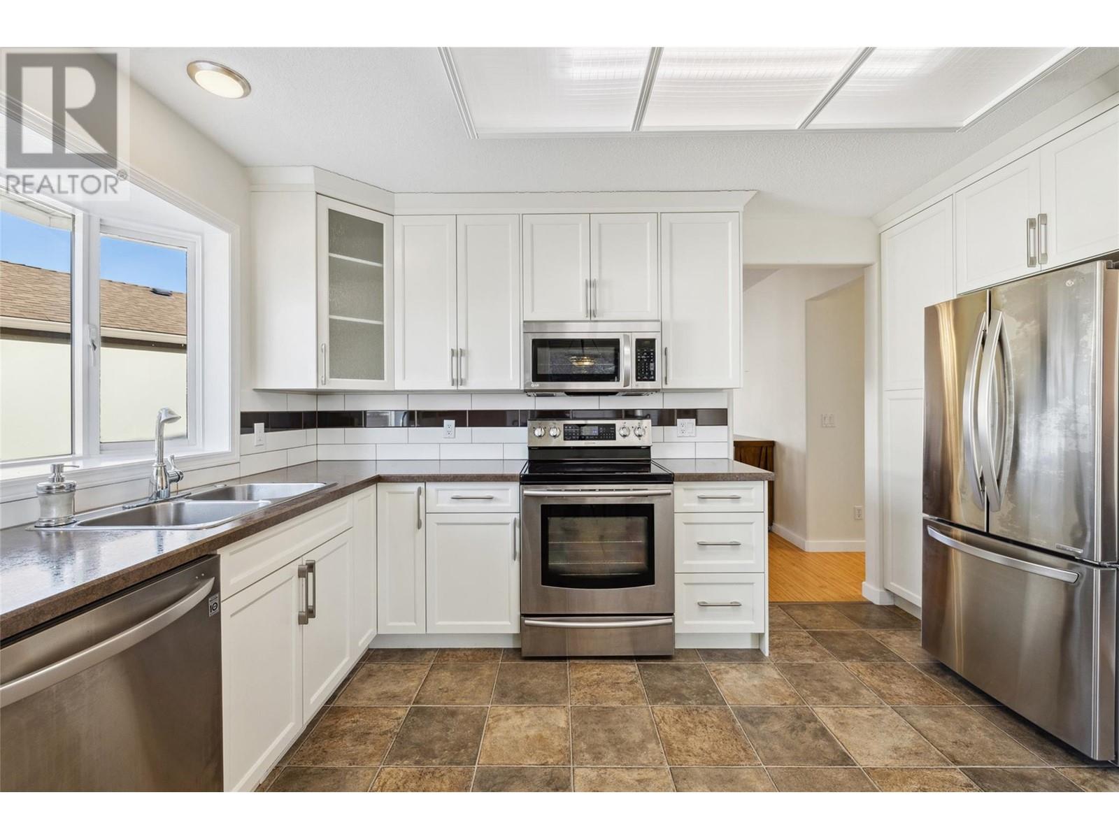 1201 Cameron Avenue Unit# 13, Kelowna, British Columbia  V1Y 9H1 - Photo 18 - 10335619