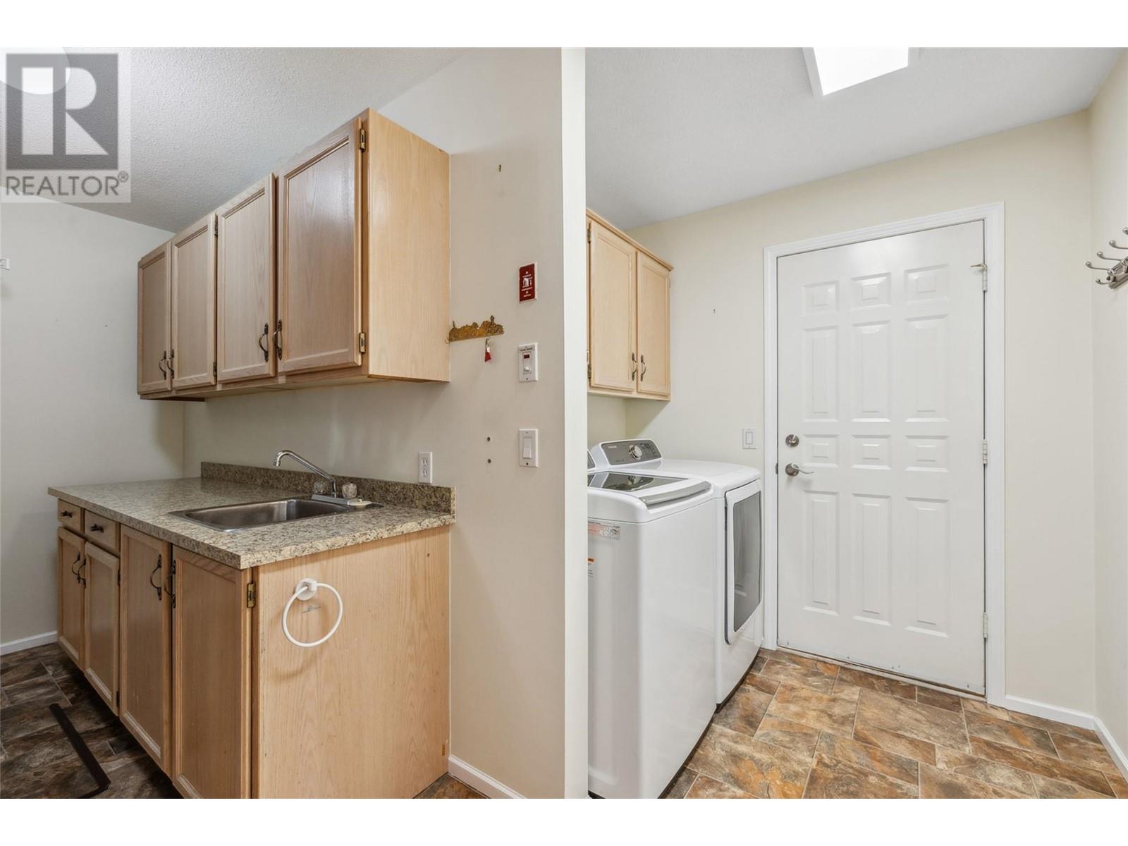 1201 Cameron Avenue Unit# 13, Kelowna, British Columbia  V1Y 9H1 - Photo 37 - 10335619