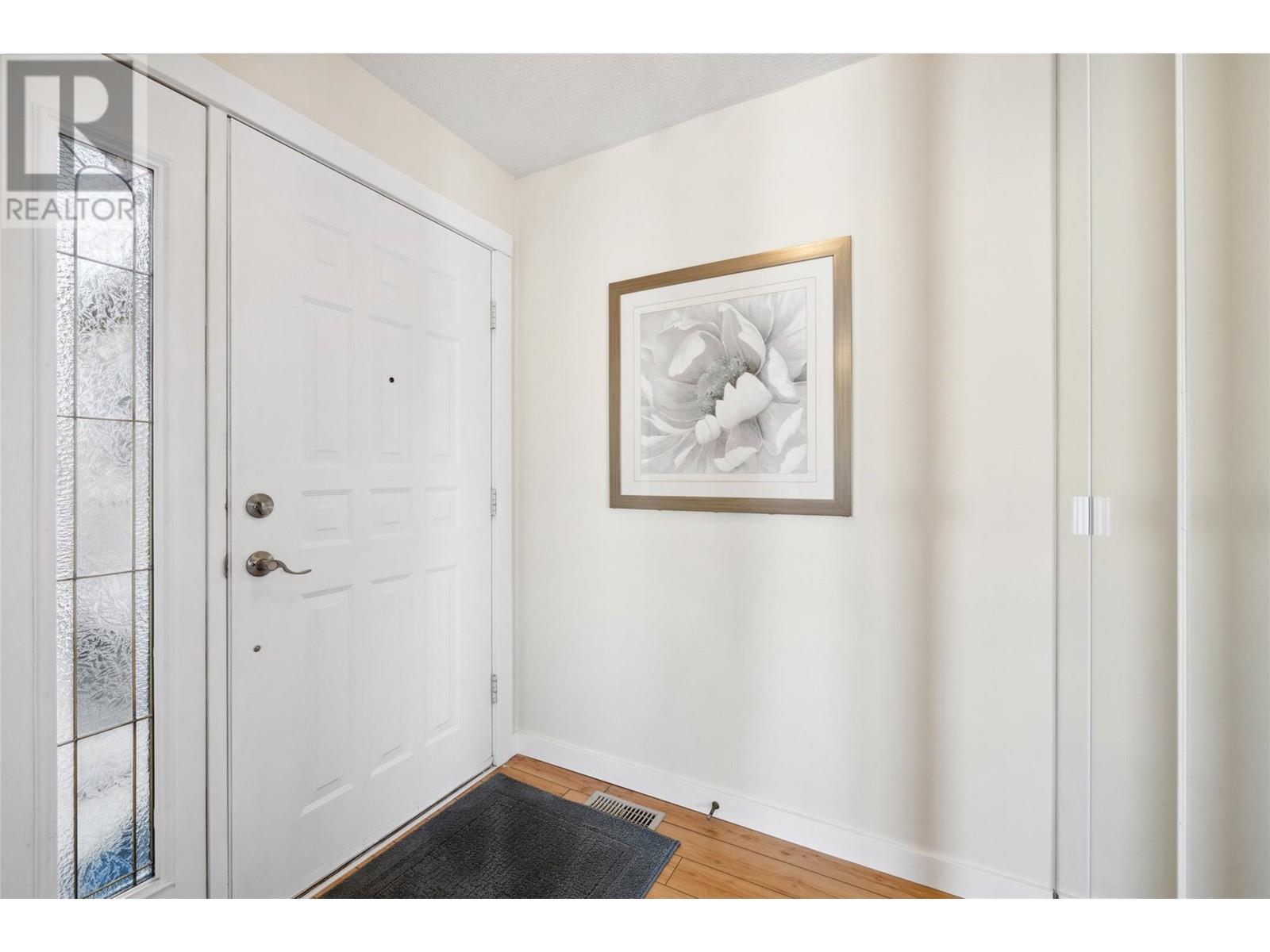 1201 Cameron Avenue Unit# 13, Kelowna, British Columbia  V1Y 9H1 - Photo 8 - 10335619