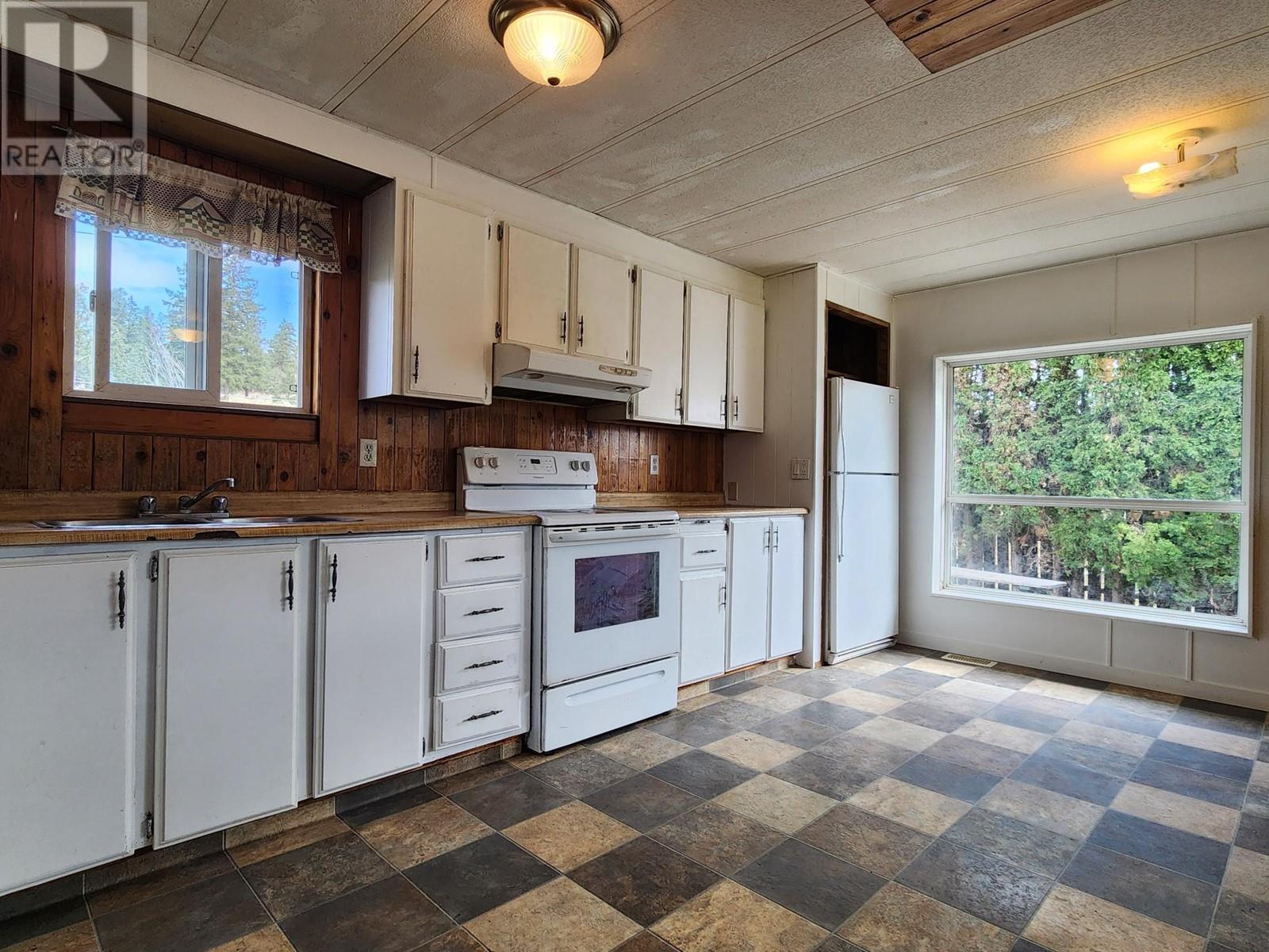 4484 Yd Ranch Road, Ashcroft, British Columbia  V0K 1A0 - Photo 2 - 10336853