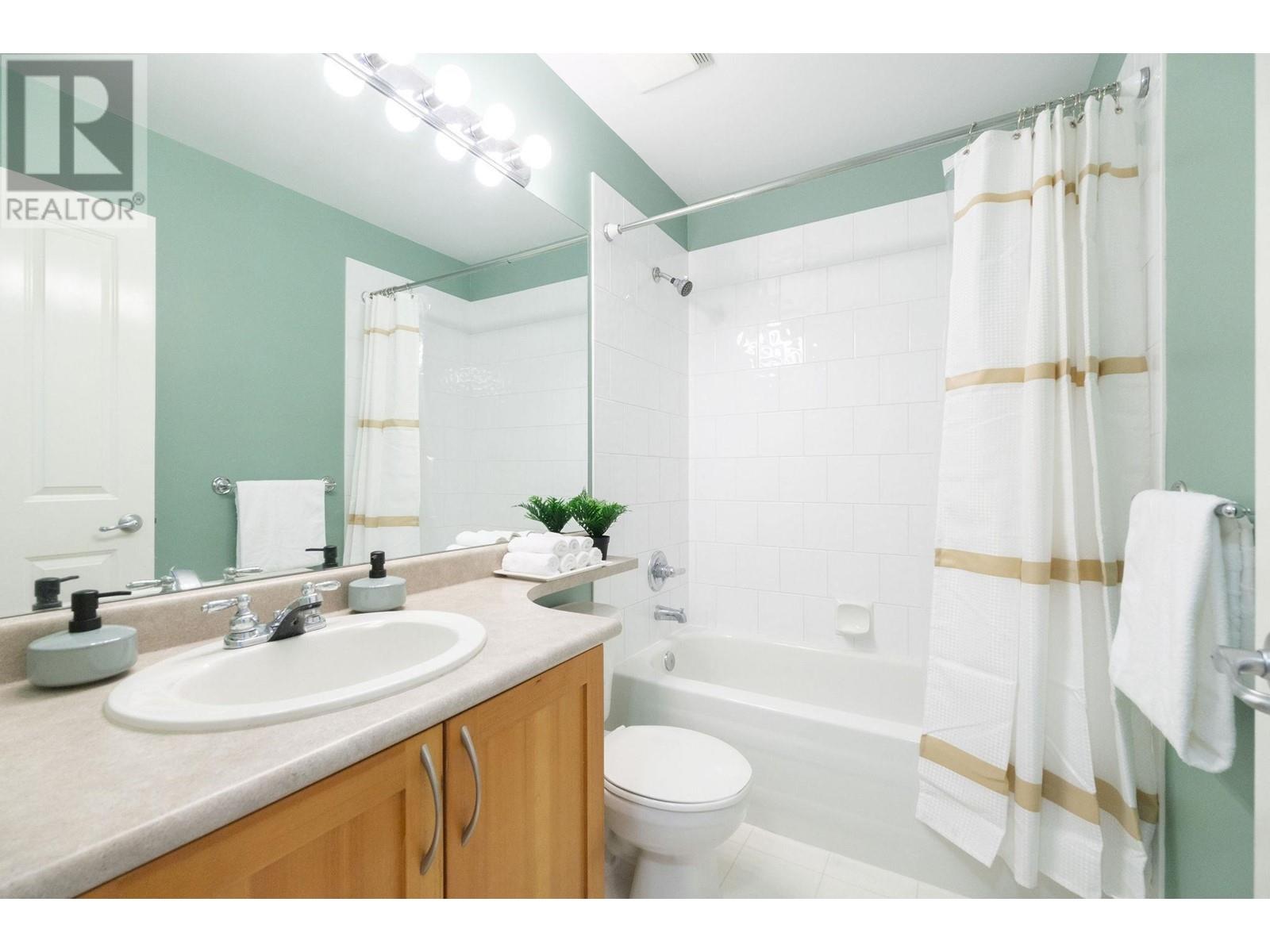 45 8415 Cumberland Place, Burnaby, British Columbia  V3N 5C3 - Photo 24 - R2971356