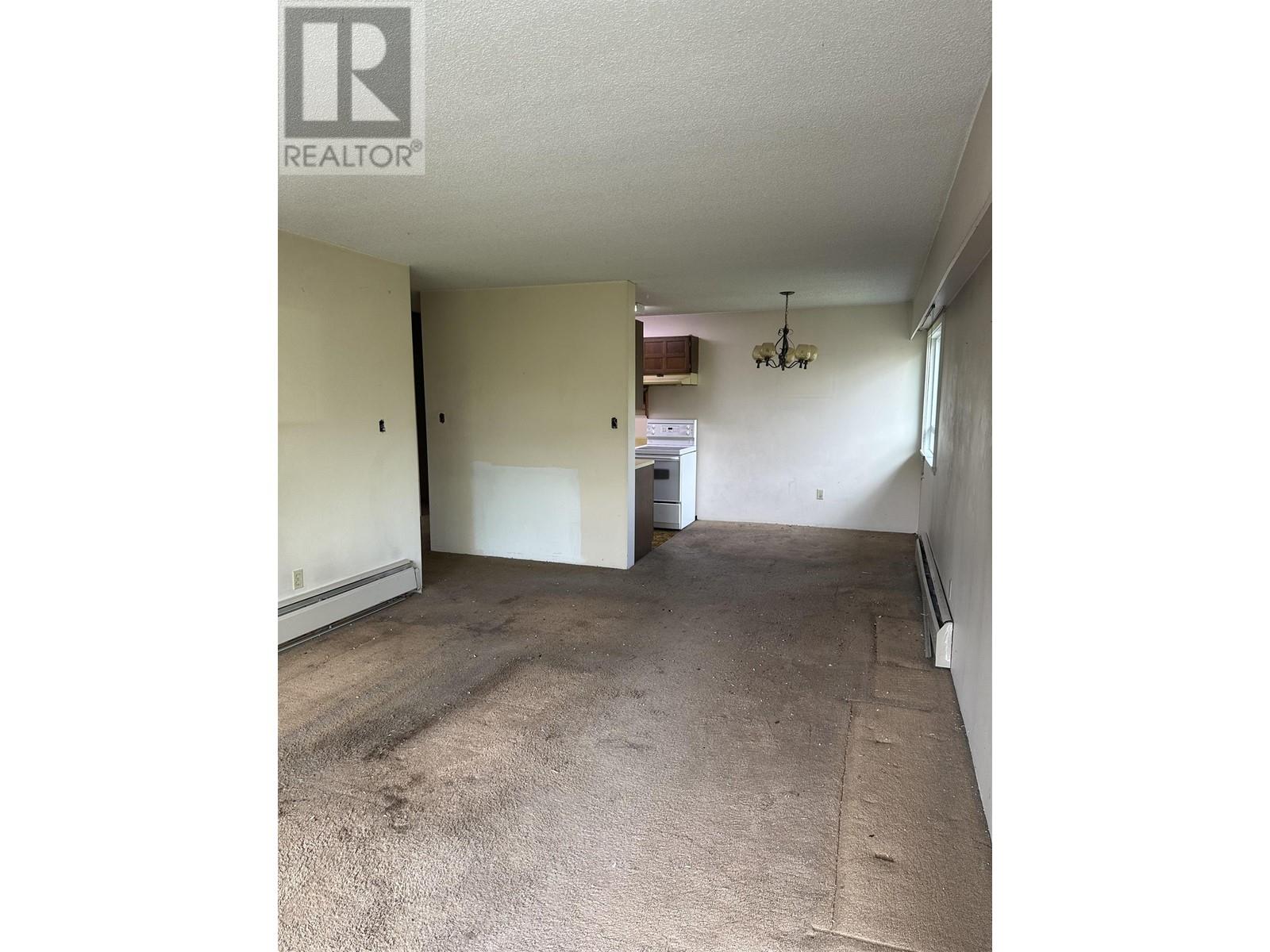 Listing Picture 7 of 10 : 353 588 E 5 AVENUE, Vancouver / 溫哥華 - 魯藝地產 Yvonne Lu Group - MLS Medallion Club Member