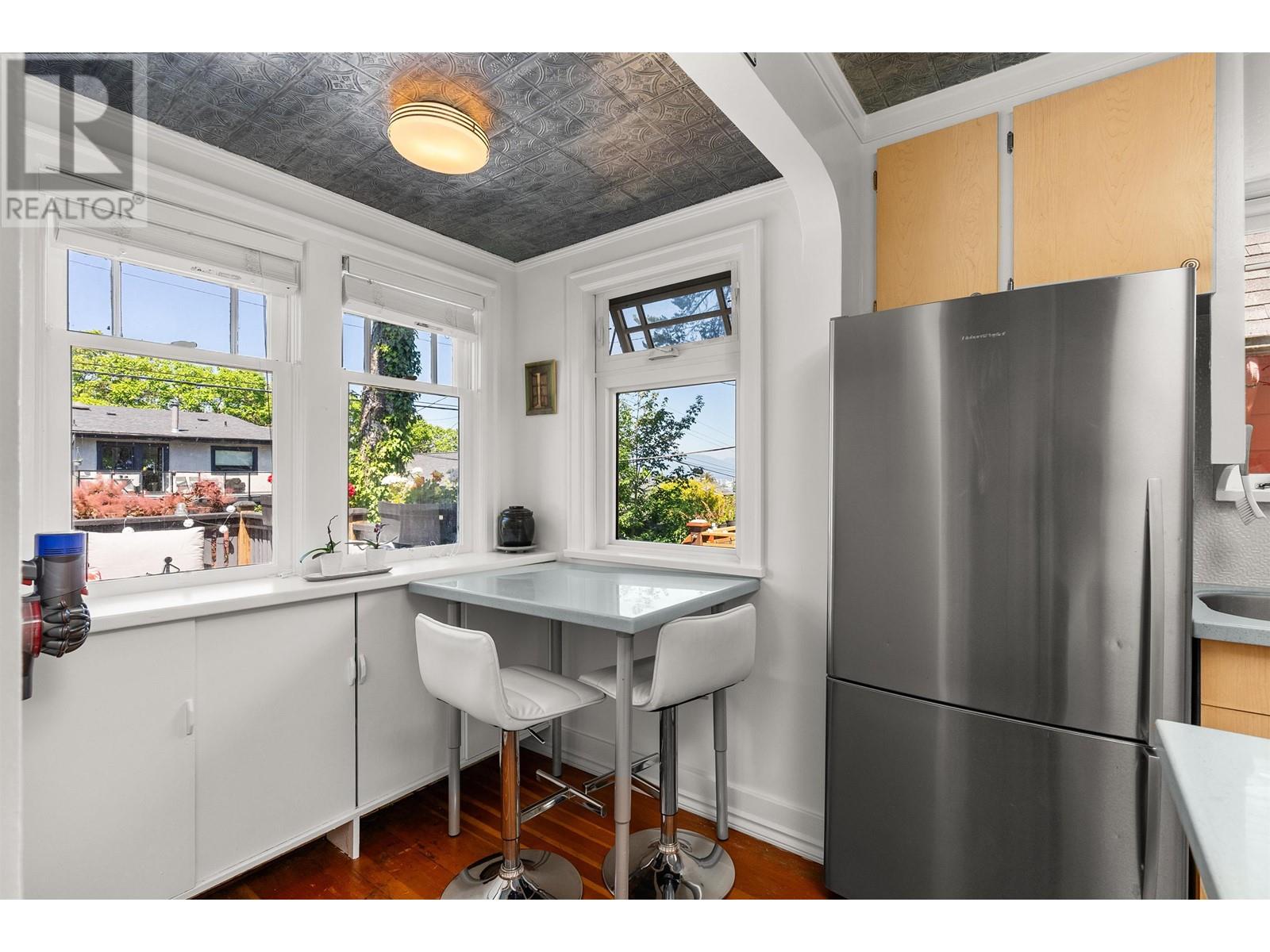 4533 W 8th Avenue, Vancouver, British Columbia  V6R 2A4 - Photo 6 - R2971391