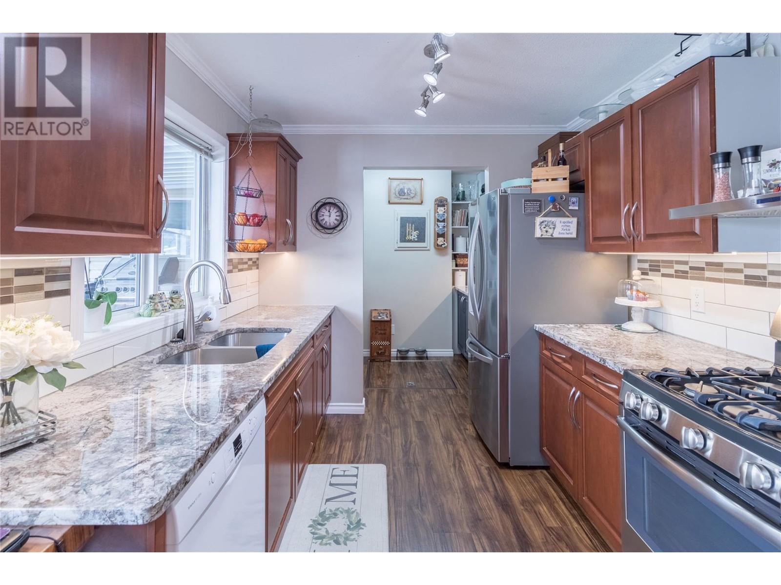 Property at 3481 Old Vernon Road Unit# 4 image 4