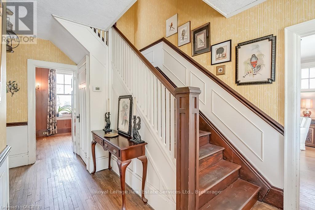 Property at 200 WILLIAM STREET image 2