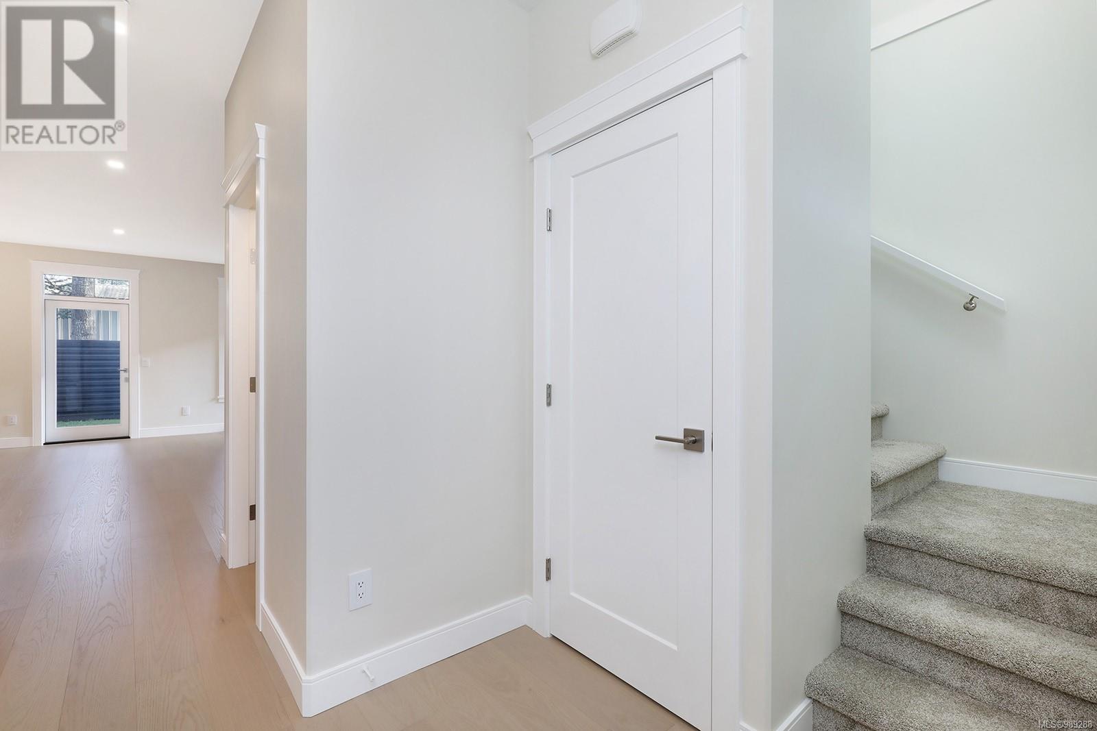 Property at 1790 15th St image 5