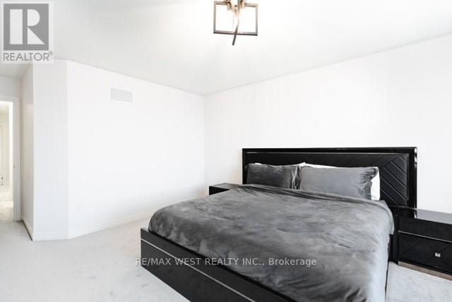 31 Frederick Taylor Way, East Gwillimbury, Ontario  L0G 1M0 - Photo 23 - N11991738