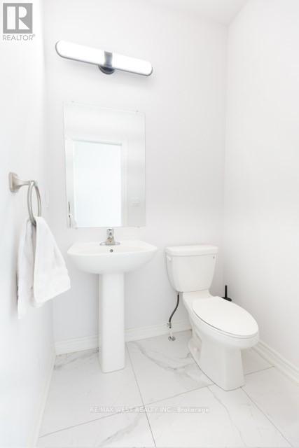 31 Frederick Taylor Way, East Gwillimbury, Ontario  L0G 1M0 - Photo 28 - N11991738