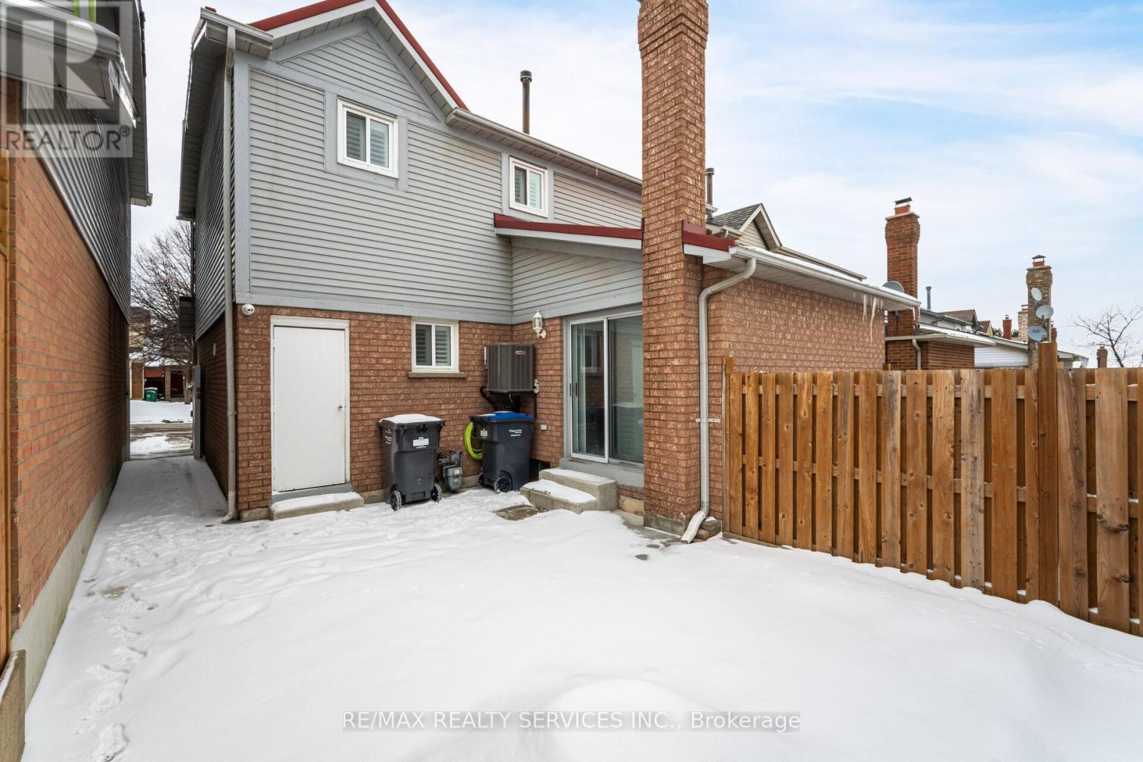 67 Stoneledge Circle, Brampton, Ontario  L6R 1G8 - Photo 49 - W11991766