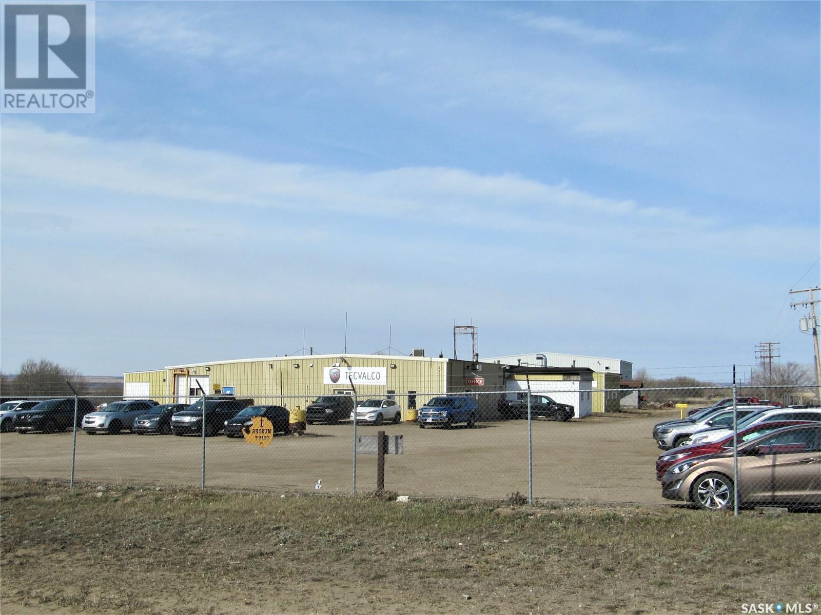 Lots 4,5, & 7, Blk 9, Mcmillan Road, North Battleford Rm No. 437, Saskatchewan  S9A 2P2 - Photo 2 - SK996715