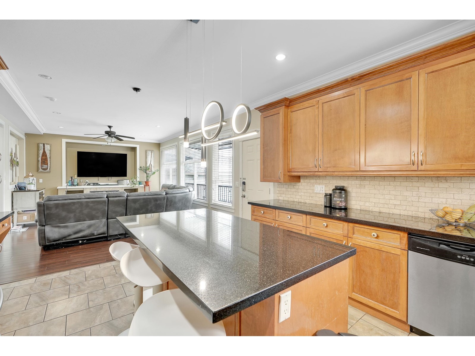 8378 208th Street, Langley, British Columbia  V2Y 0A7 - Photo 14 - R2970920