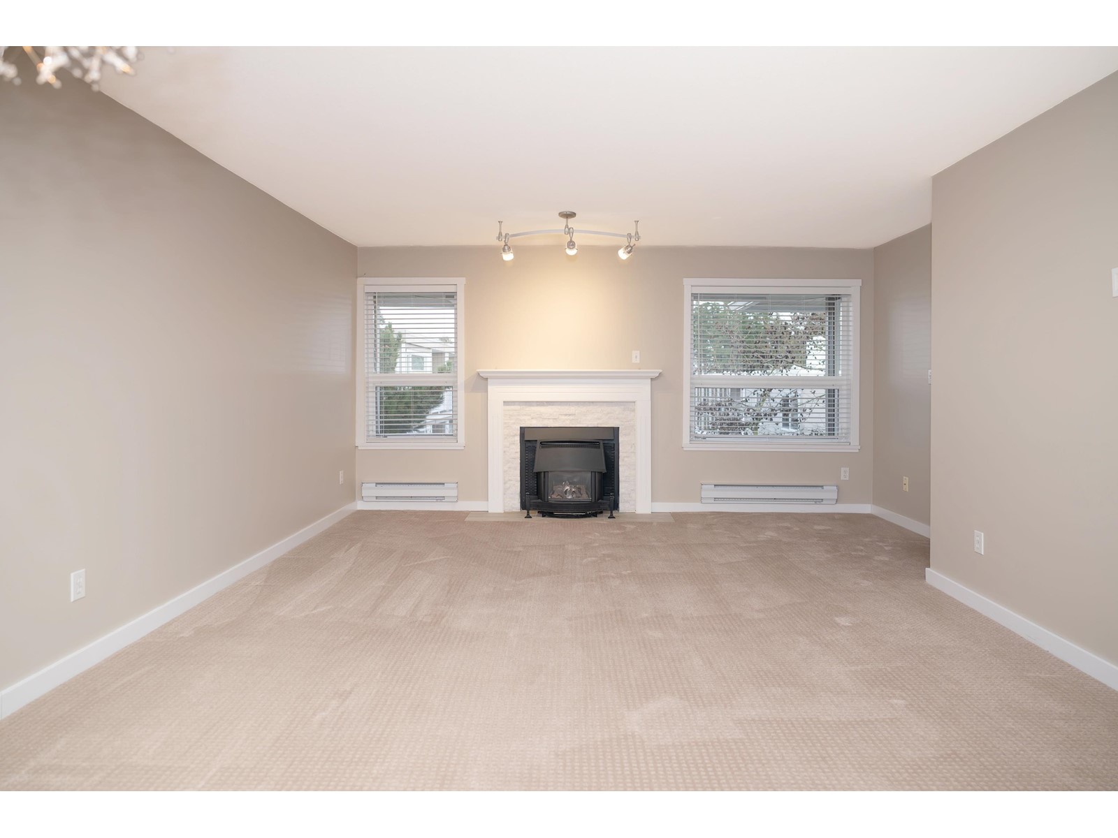 303 1234 Merklin Street, White Rock, British Columbia  V4B 4B9 - Photo 8 - R2971102
