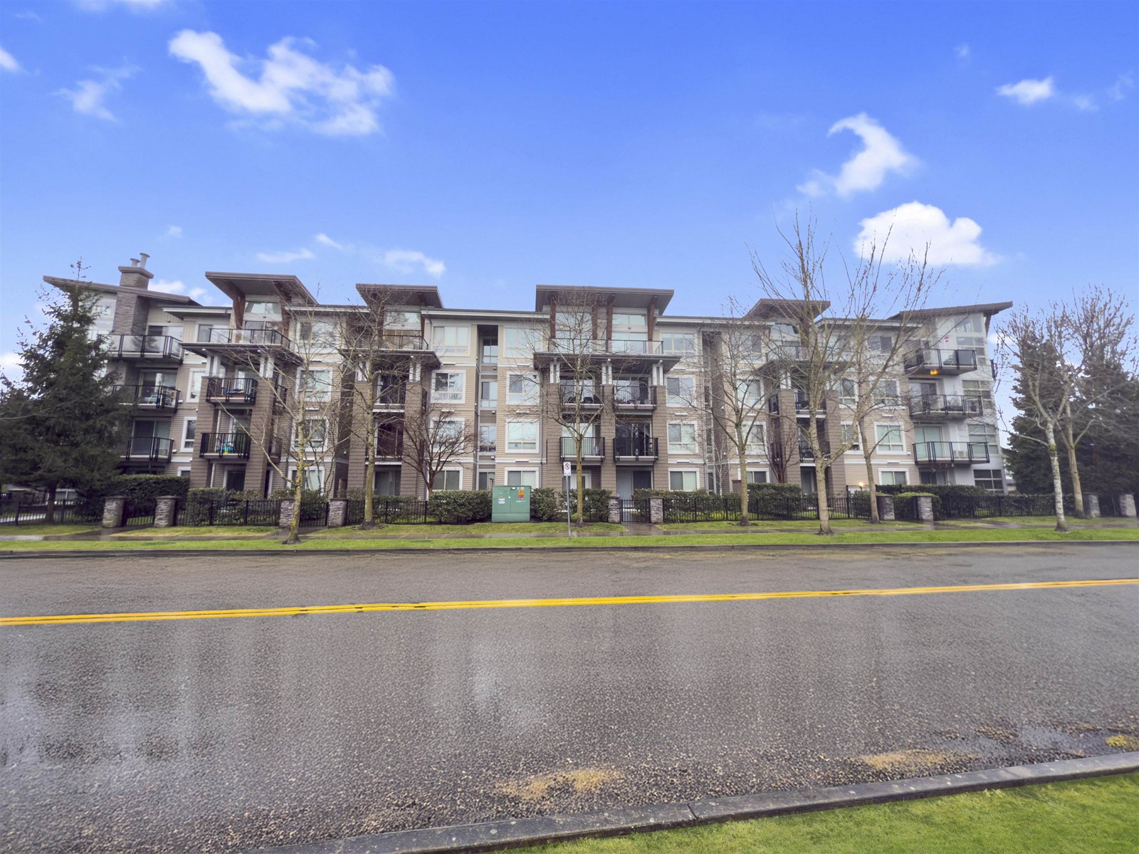 312 6628 120 Street, Surrey, British Columbia  V3W 1T7 - Photo 4 - R2970452