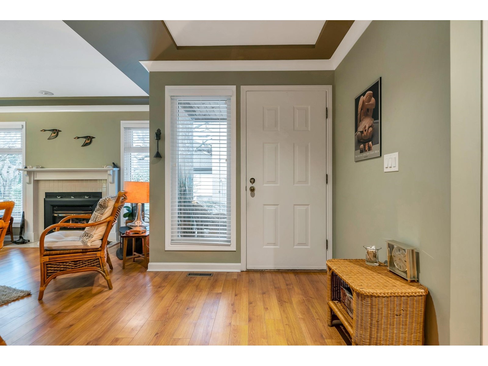 Property at 2 12923 17 AVENUE image 5