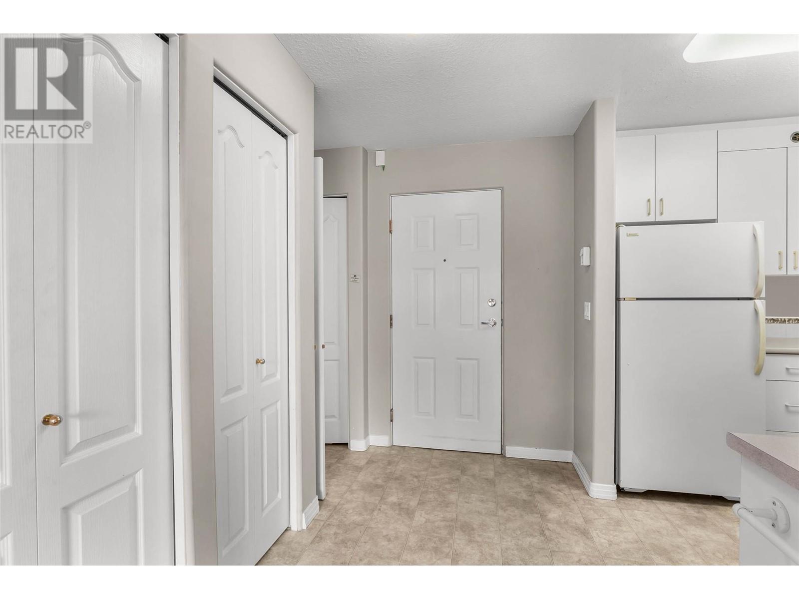 Property at 554 Seymour Street Unit# 416 image 5