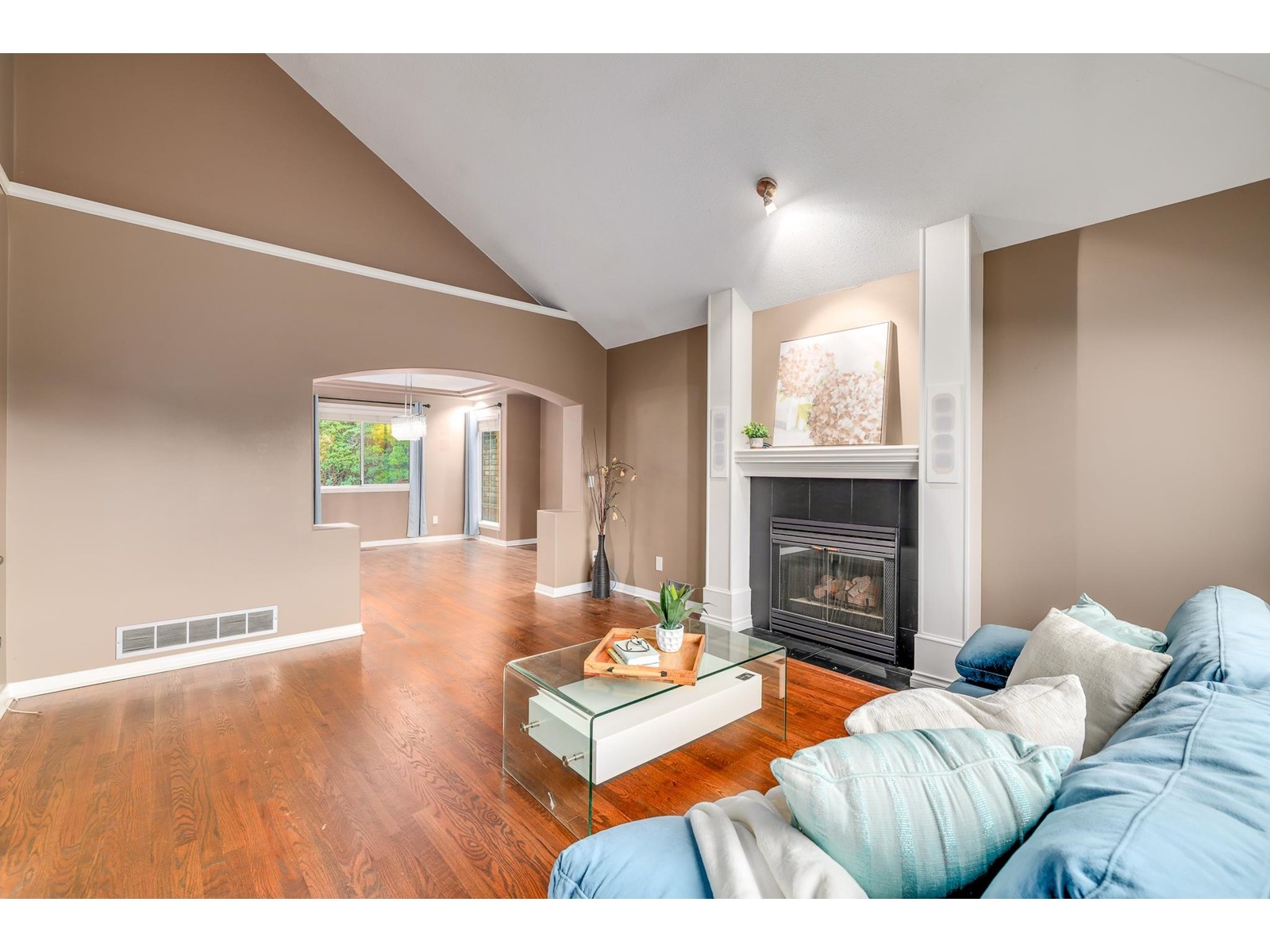 Property at 2910 145A STREET image 4