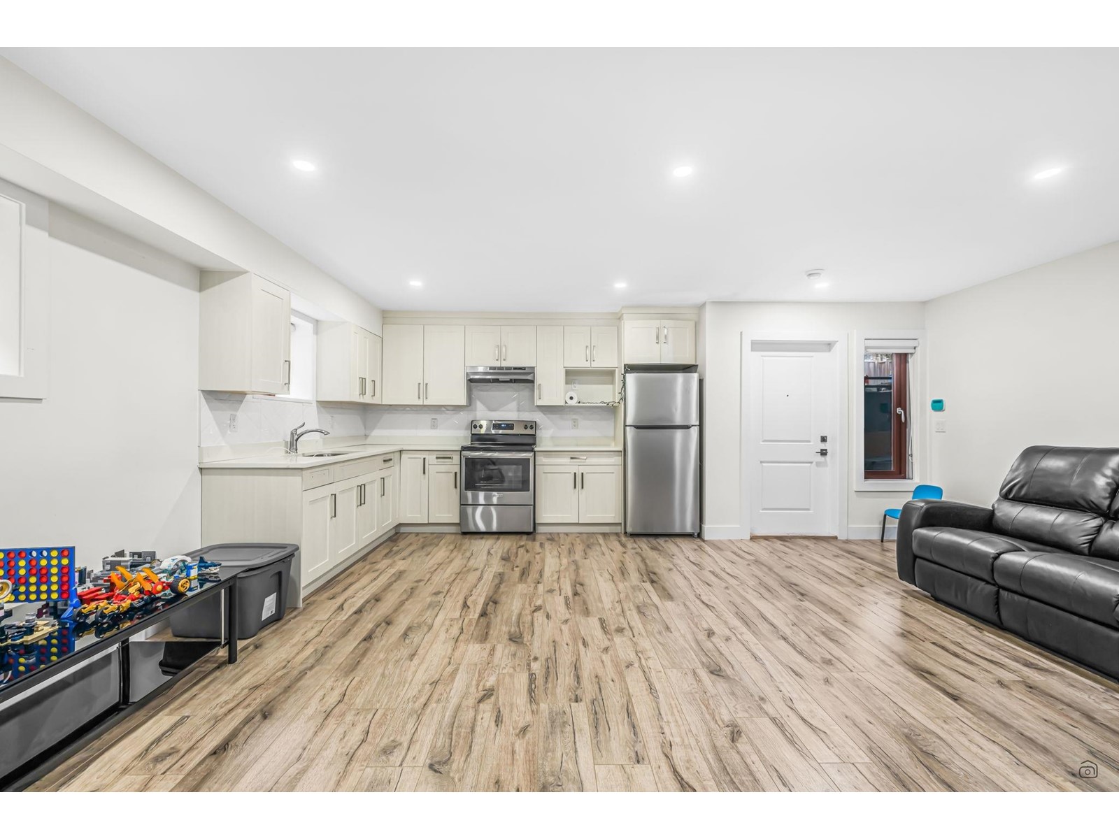 15449 85a Avenue, Surrey, British Columbia  V3S 5N6 - Photo 34 - R2969557