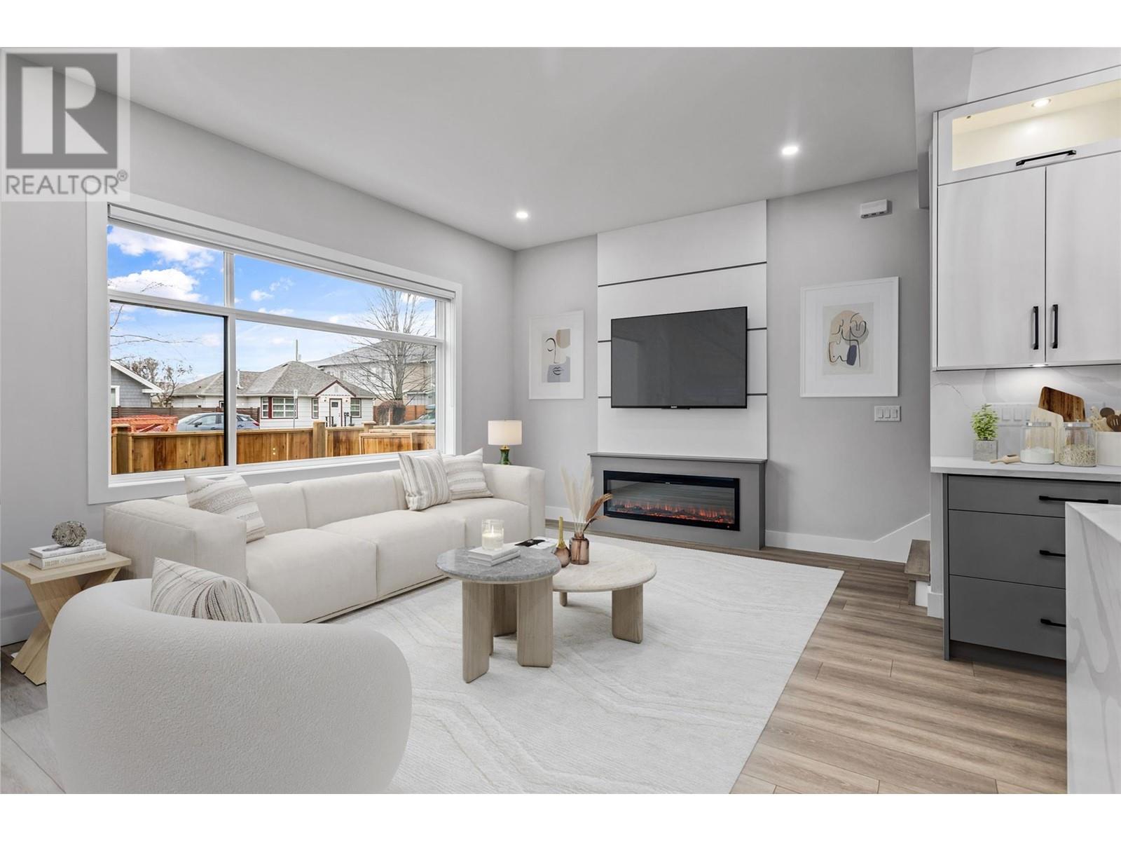 Property at 954 Stockwell Avenue Unit# 2 image 3