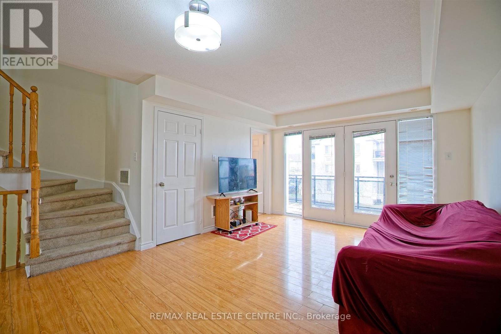 99 - 60 Fairwood Circle, Brampton, Ontario  L6R 0Y6 - Photo 15 - W11991816