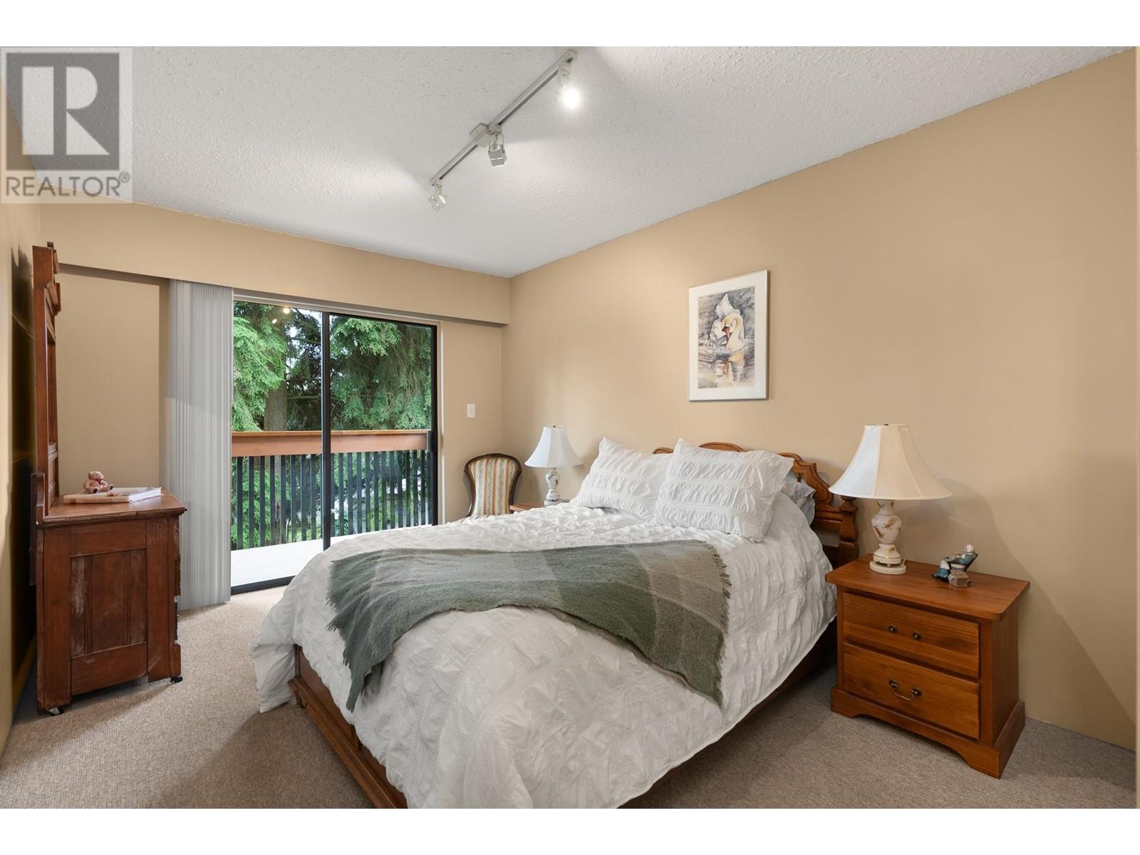 300 Loach Place, North Vancouver, British Columbia  V7G 2A3 - Photo 18 - R2970209
