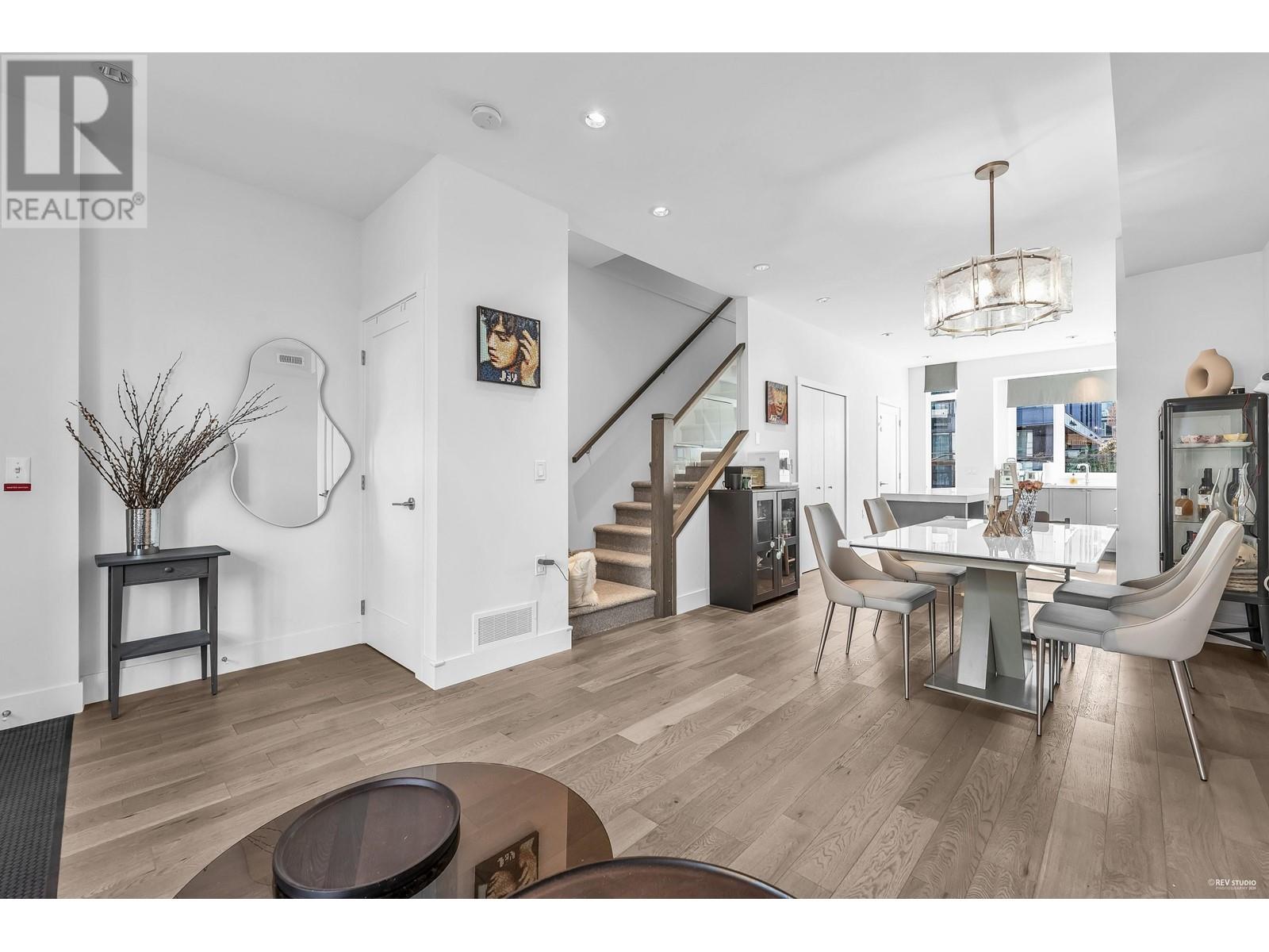 Property at 7623 YUKON STREET image 3