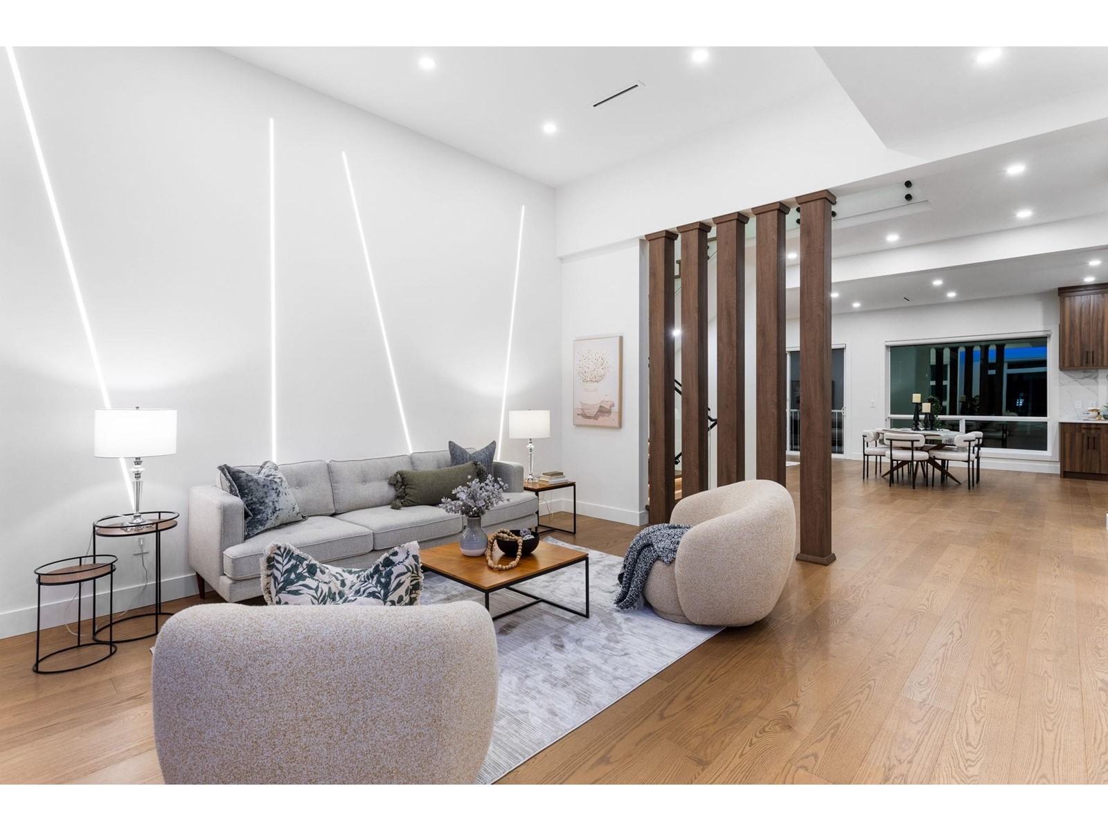 Property at 12643 106A AVENUE image 3